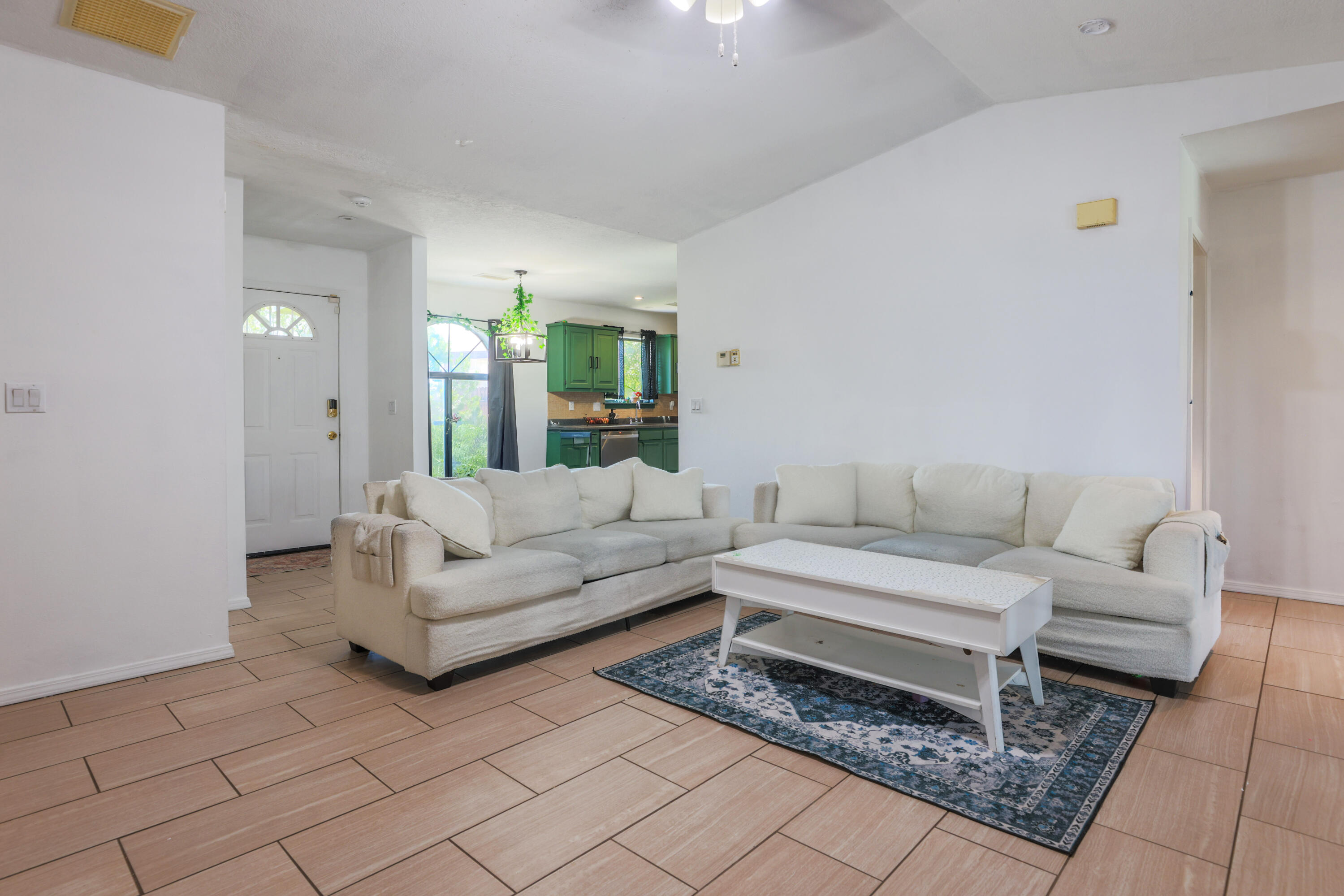 4 ALDEA Place