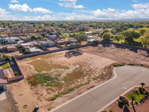 Photo of 212 Vernon Court NW, Albuquerque, NM 87114 (MLS # 1093224)