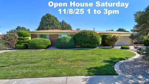 Photo of 7828 Hermanson Place NE, Albuquerque, NM 87110 (MLS # 1093364)