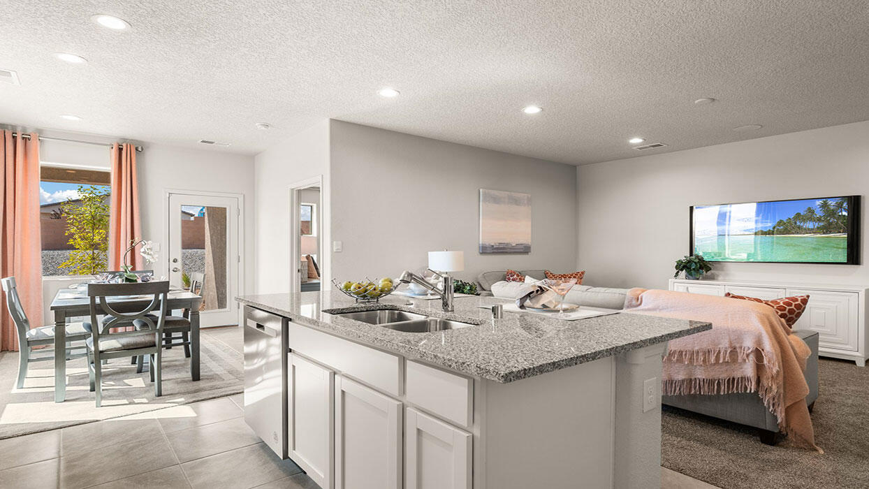 1681 Alto Colores Street, Los Lunas, New Mexico image 18