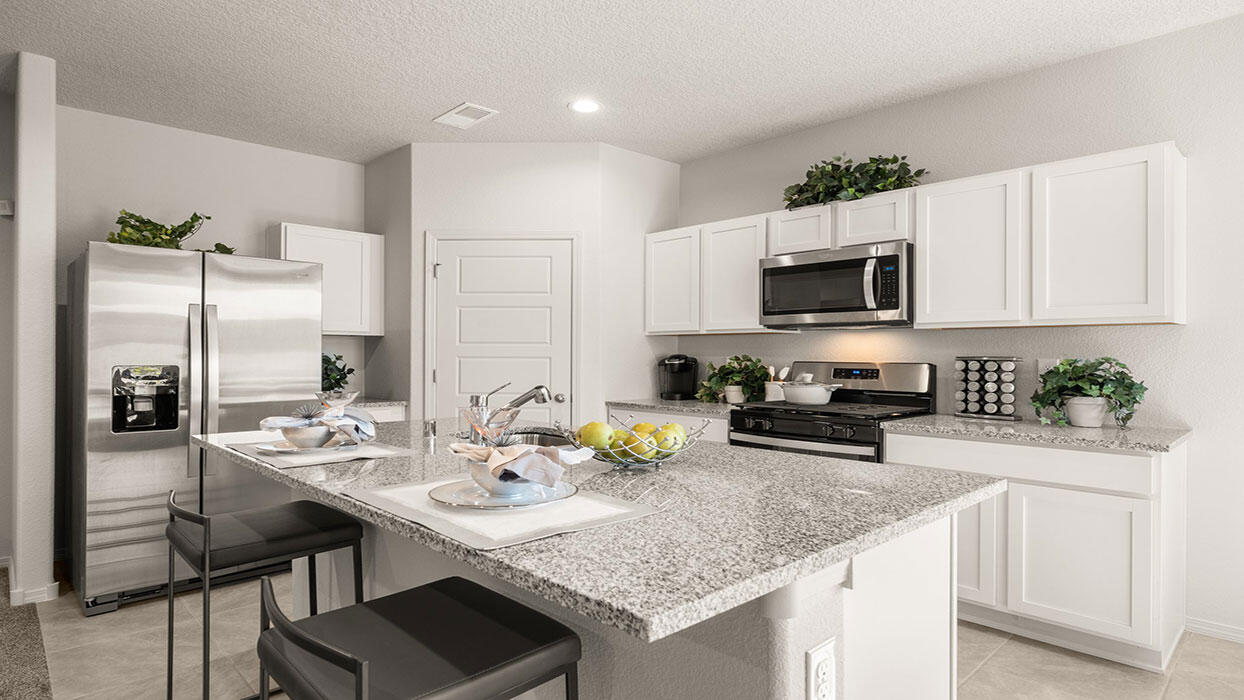 1681 Alto Colores Street, Los Lunas, New Mexico image 16
