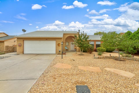 Homes For Sale - 6516 Quail Run Road<br/> Rio Rancho, NM 87144