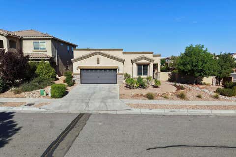 Homes For Sale - 2005 Northlands Drive<br/> Albuquerque, NM 87123