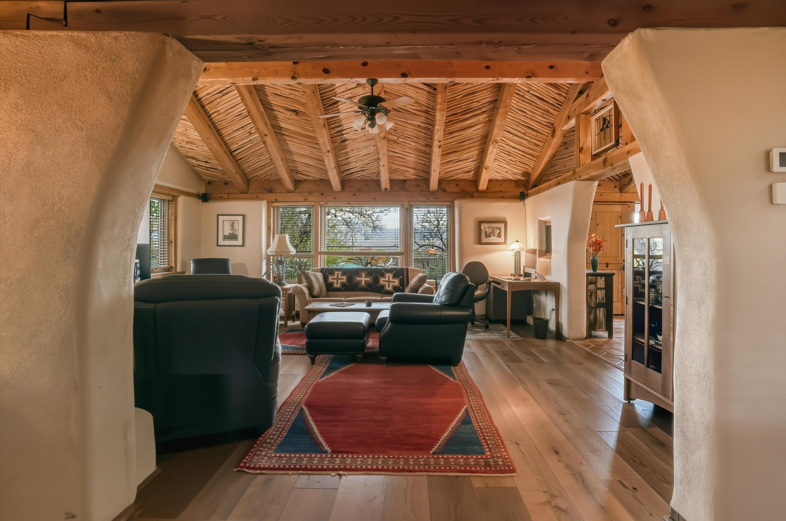 1320 Hollywood Boulevard