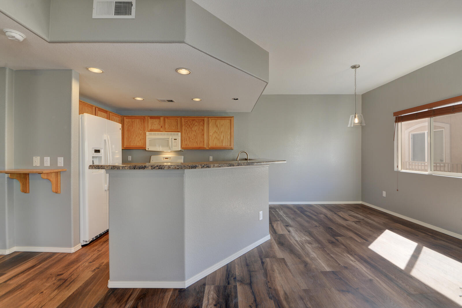 6800 Vista Del Norte Road NE # 2027