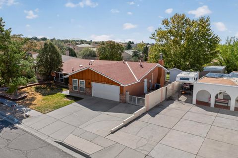 12708 Punta De Vista Place NE Albuquerque NM 87112