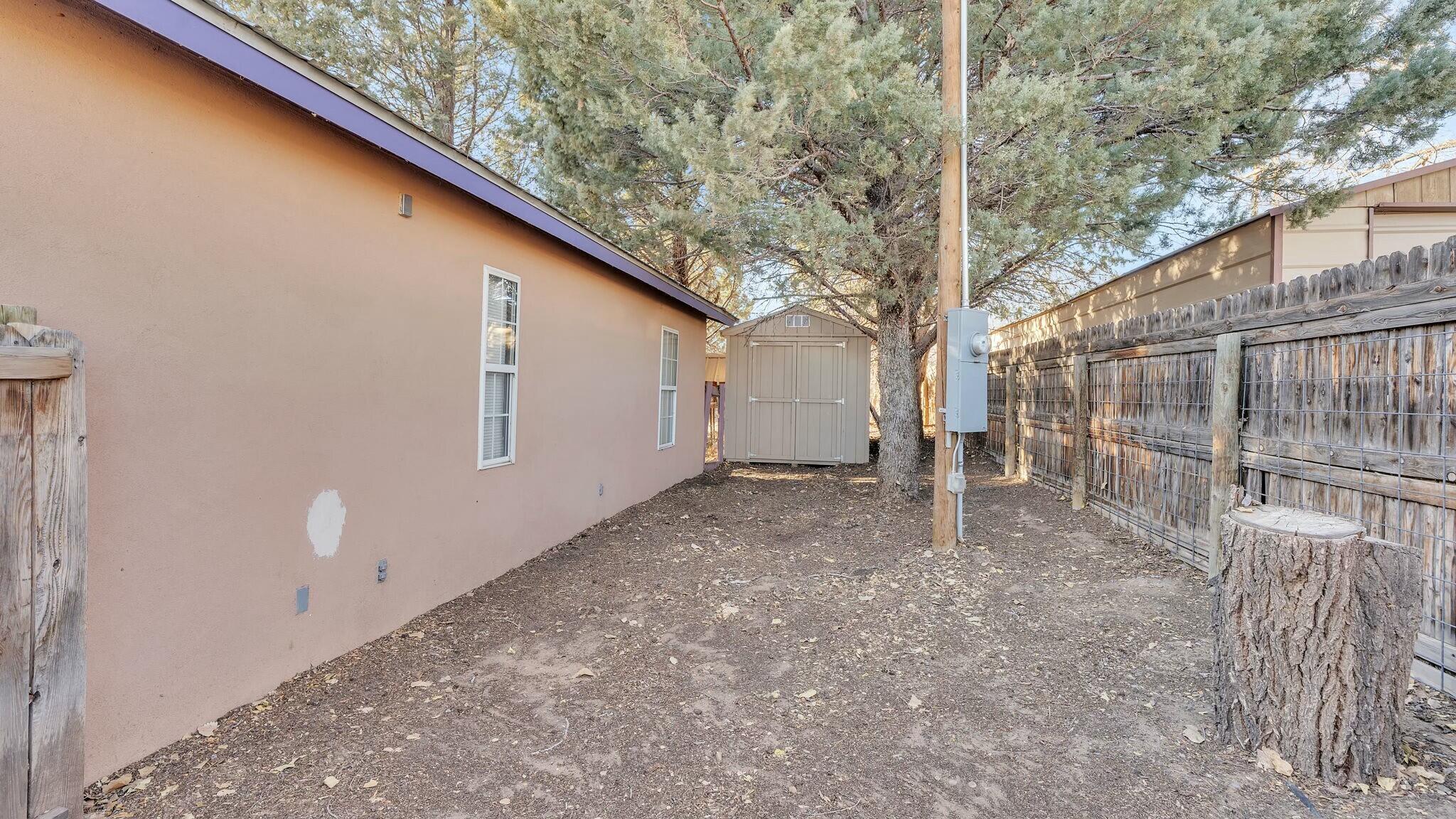 135 B Sichler Road, Los Lunas, New Mexico image 34