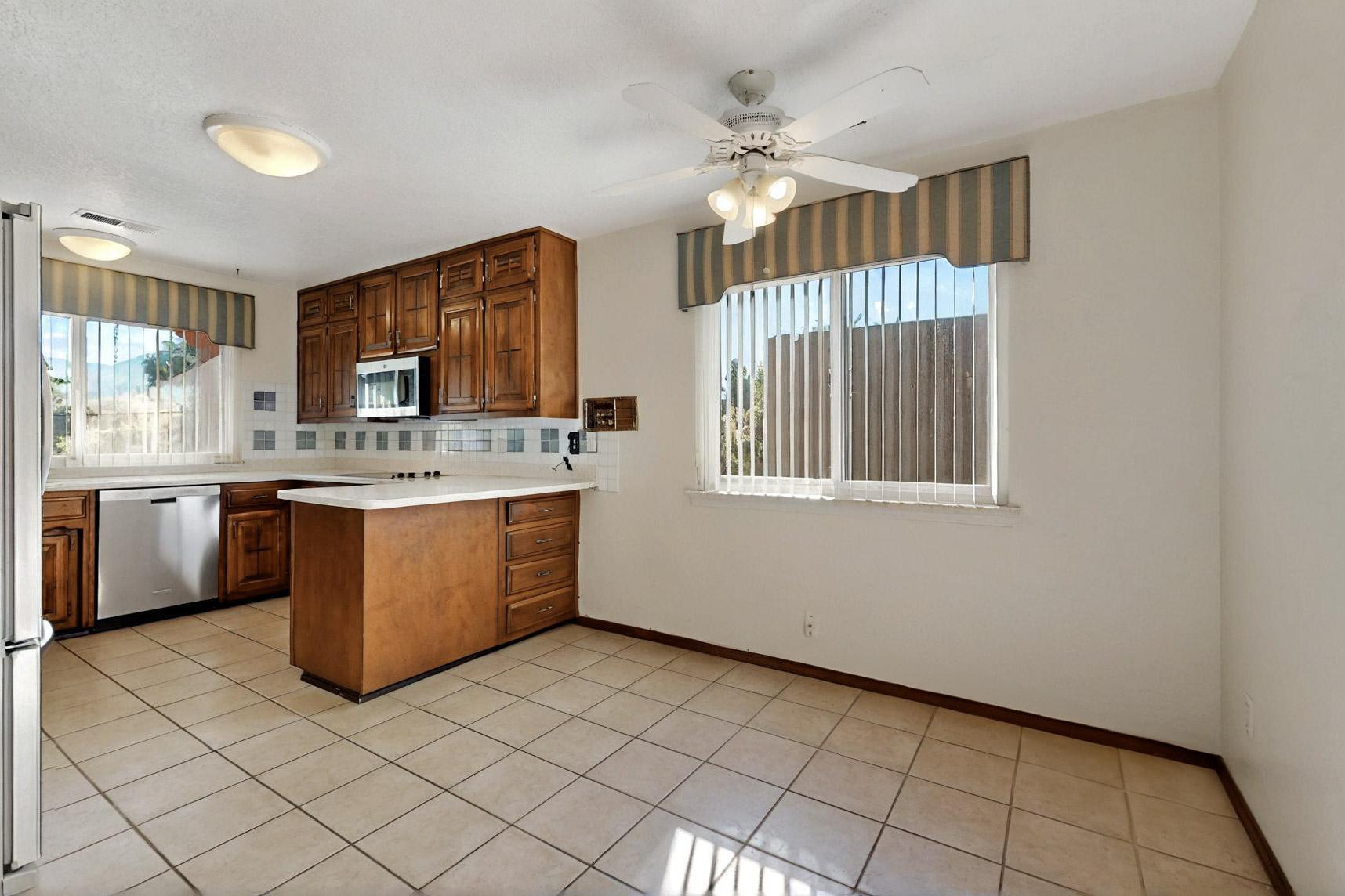711 Branding Iron Drive, Albuquerque, New Mexico image 10