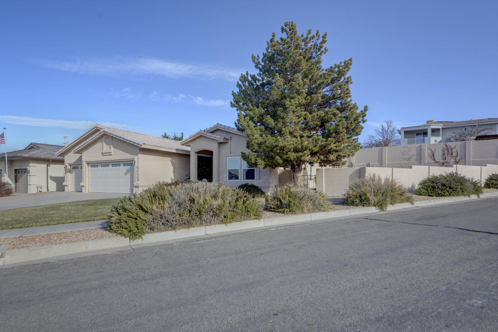 5600 Fulton Court NE