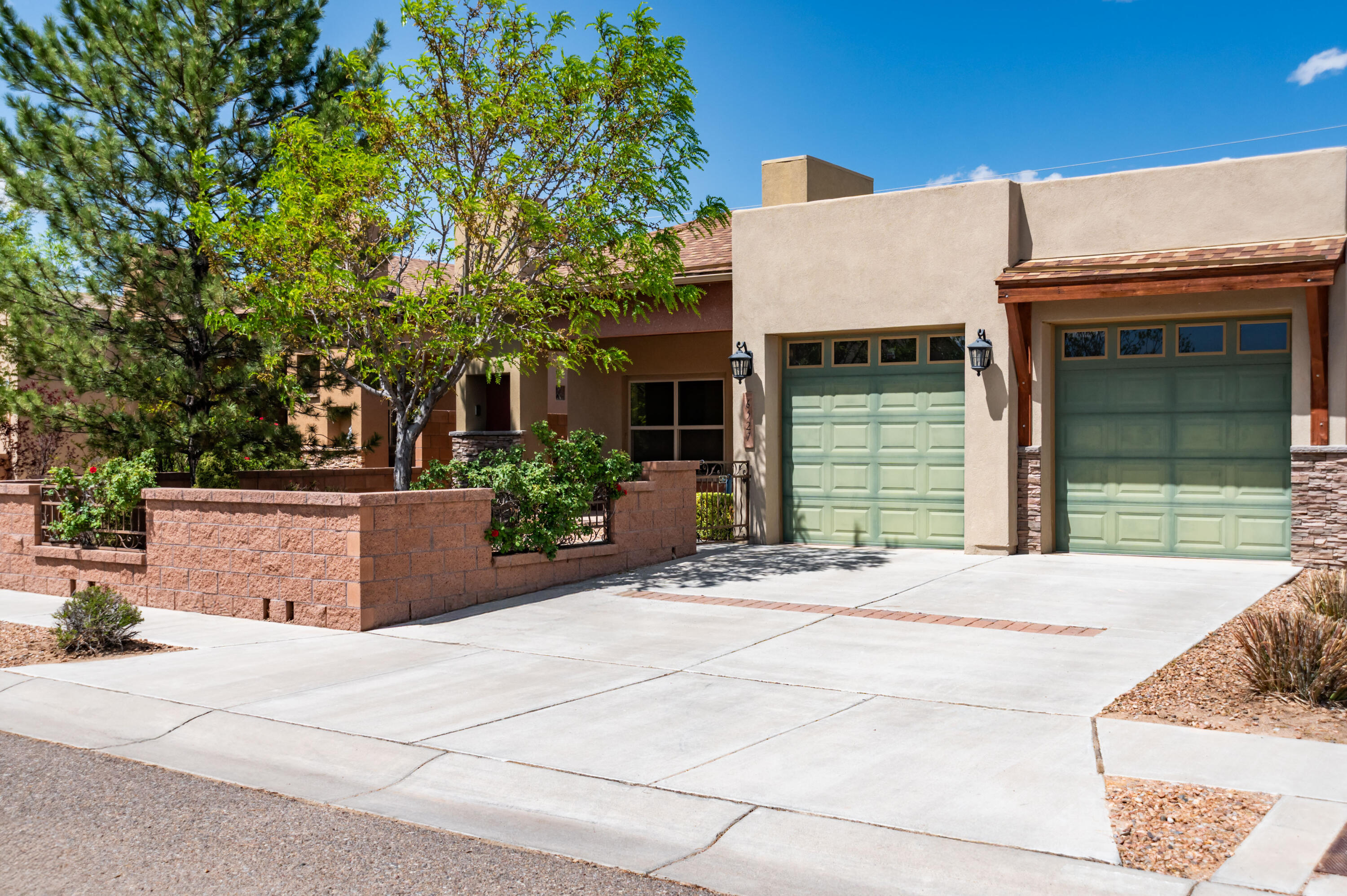 6527 Jazmin Place NW