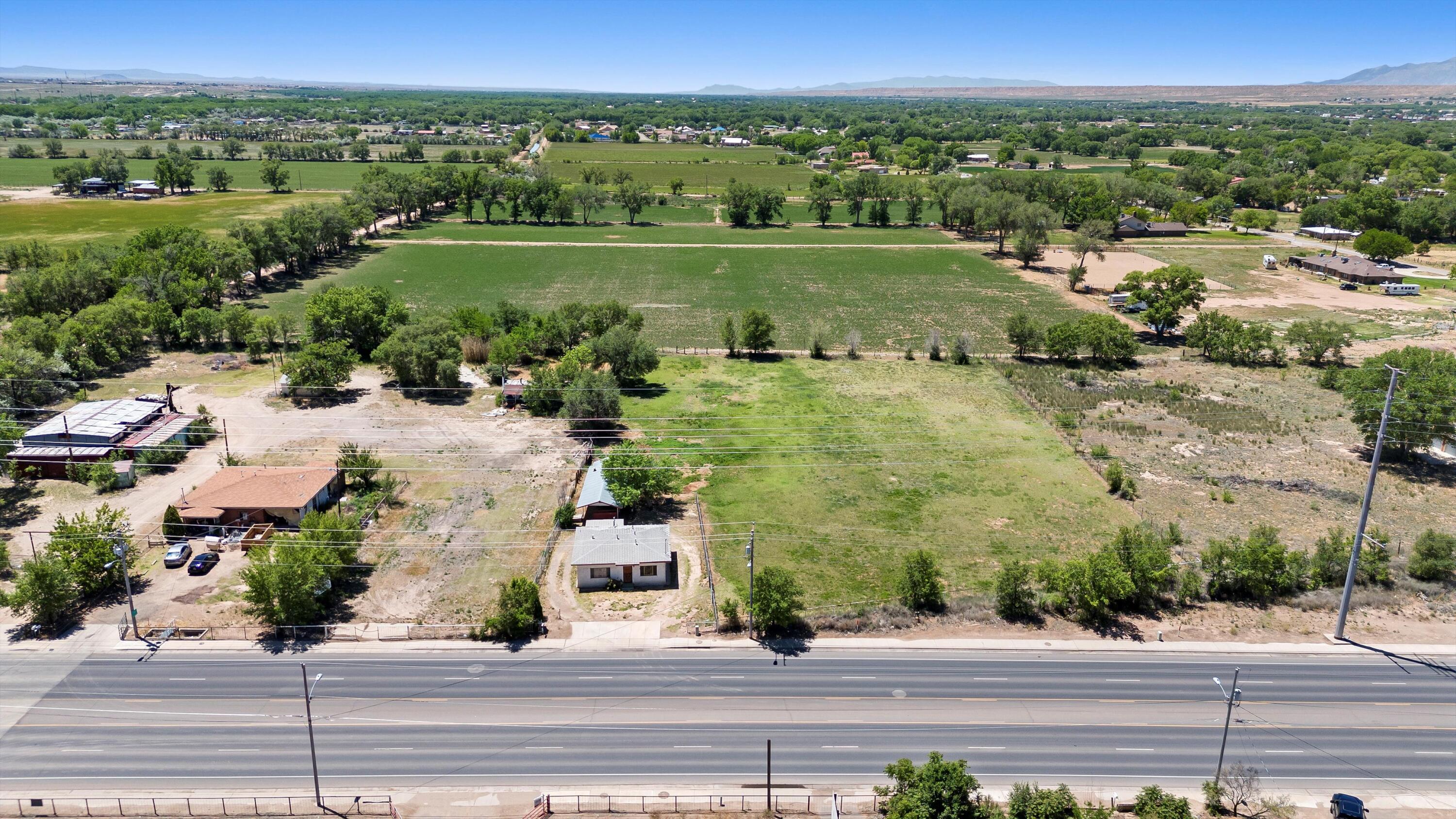 1227 E River Road, Belen, New Mexico image 2