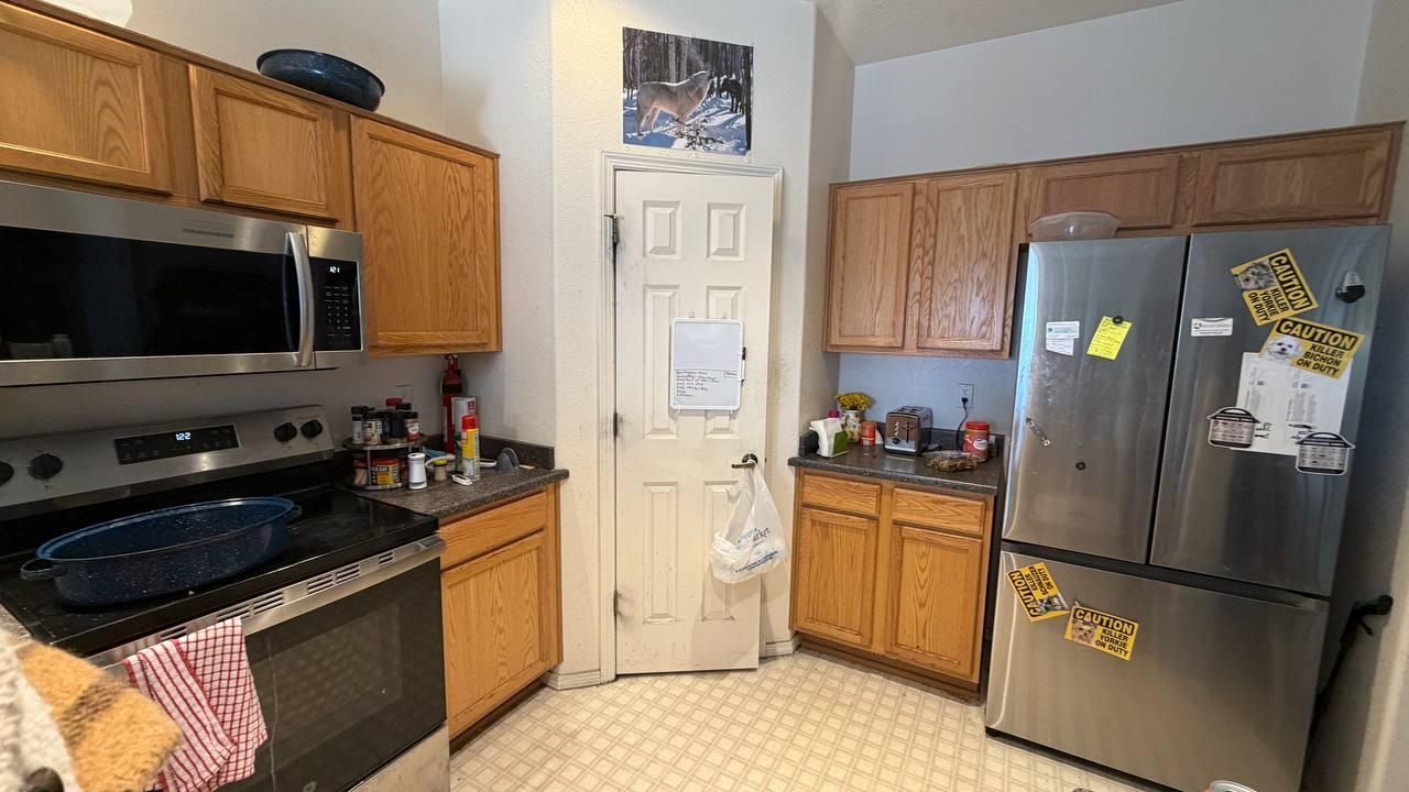 9400 Colima Avenue NW