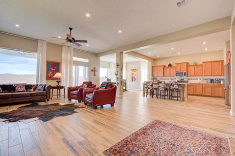 Photo of 460 Rio Chama Circle SW, Los Lunas, NM 87031 (MLS # 1093946)