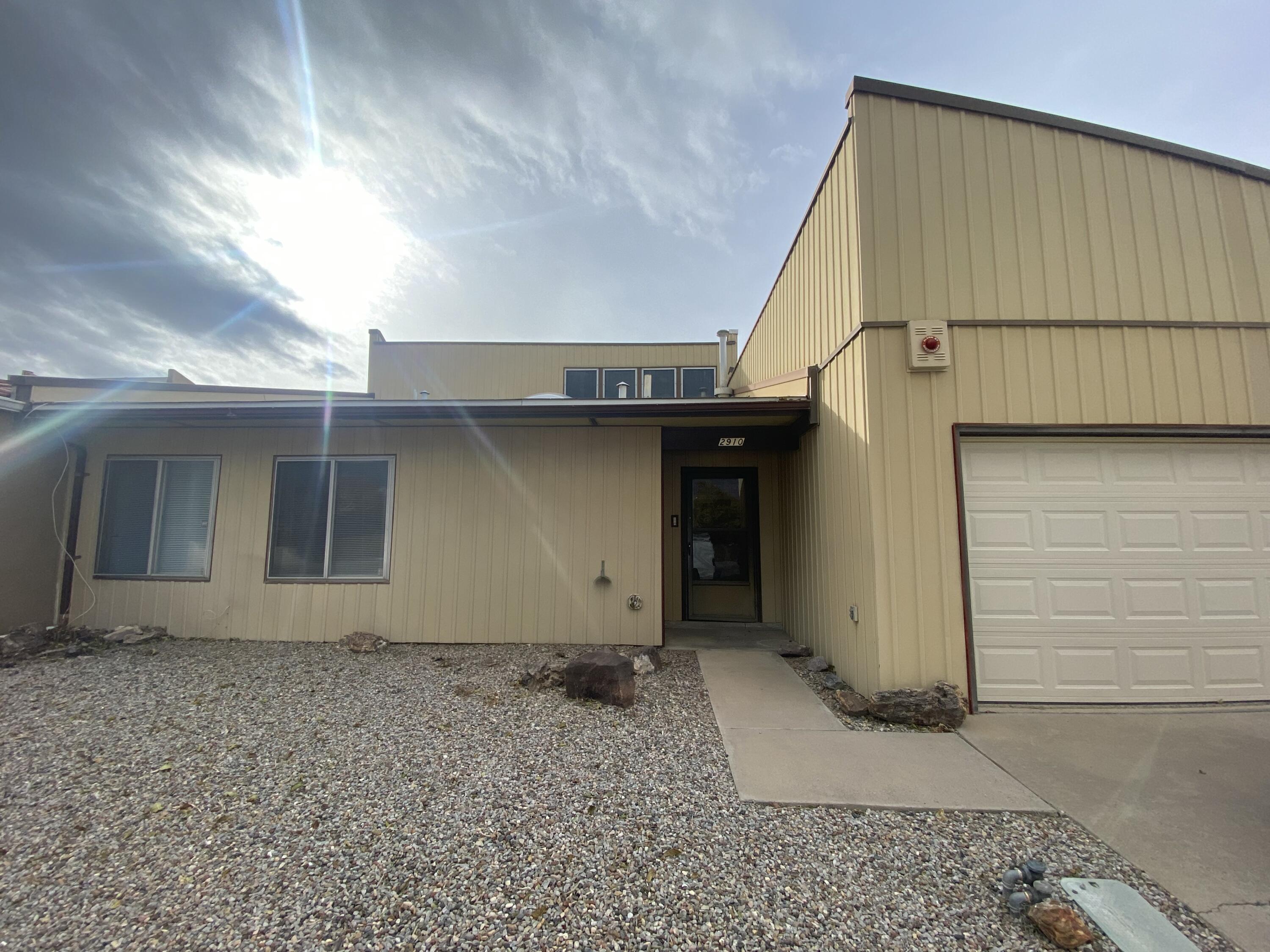 2910 Broadmoor Boulevard, Rio Rancho, New Mexico image 1