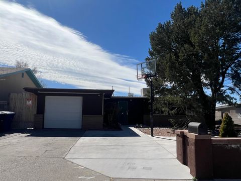 Photo of 13420 Reo Road NE, Albuquerque, NM 87112 (MLS # 1099361)