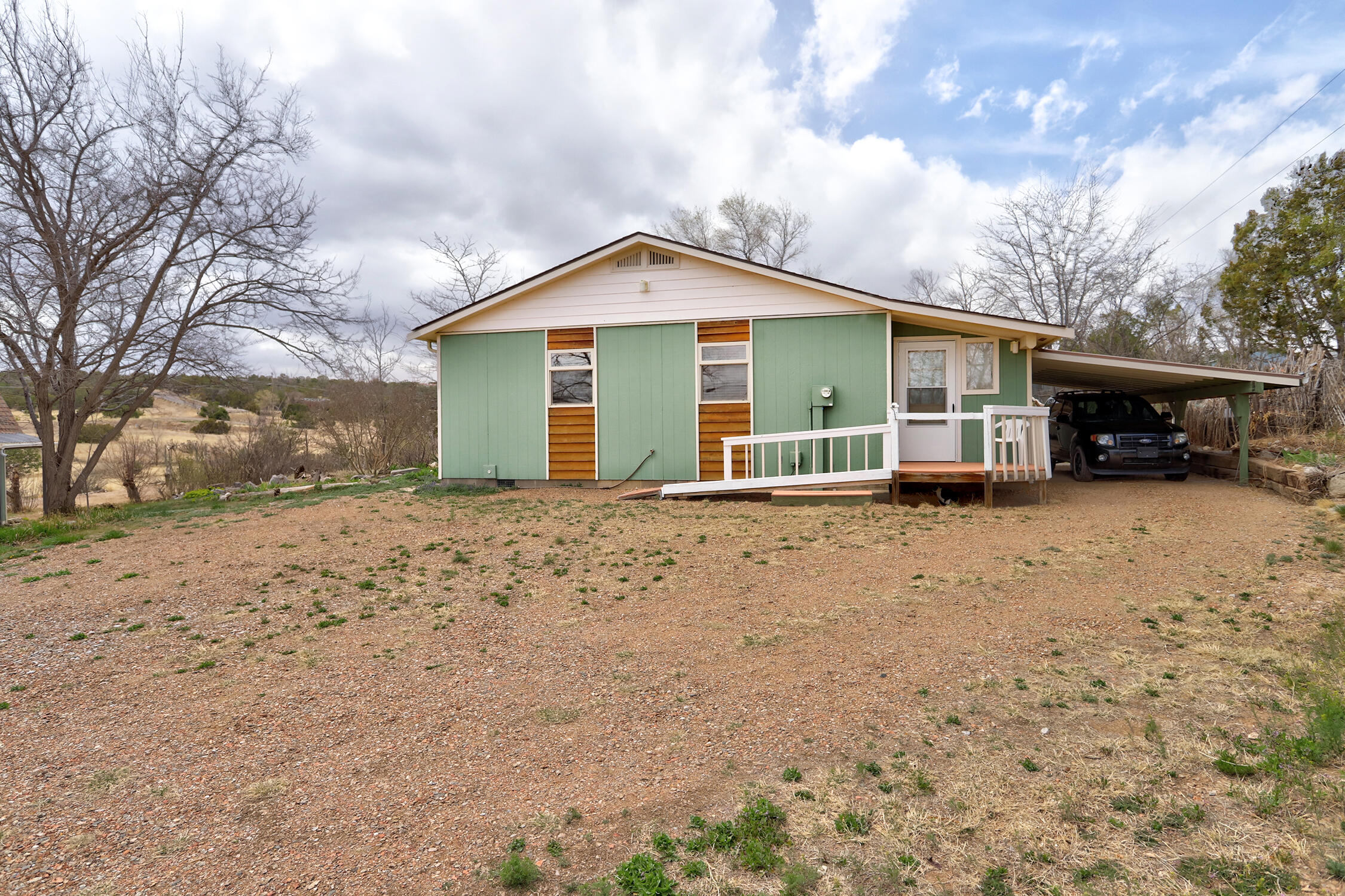 127 Skyline Drive, Edgewood, New Mexico image 2