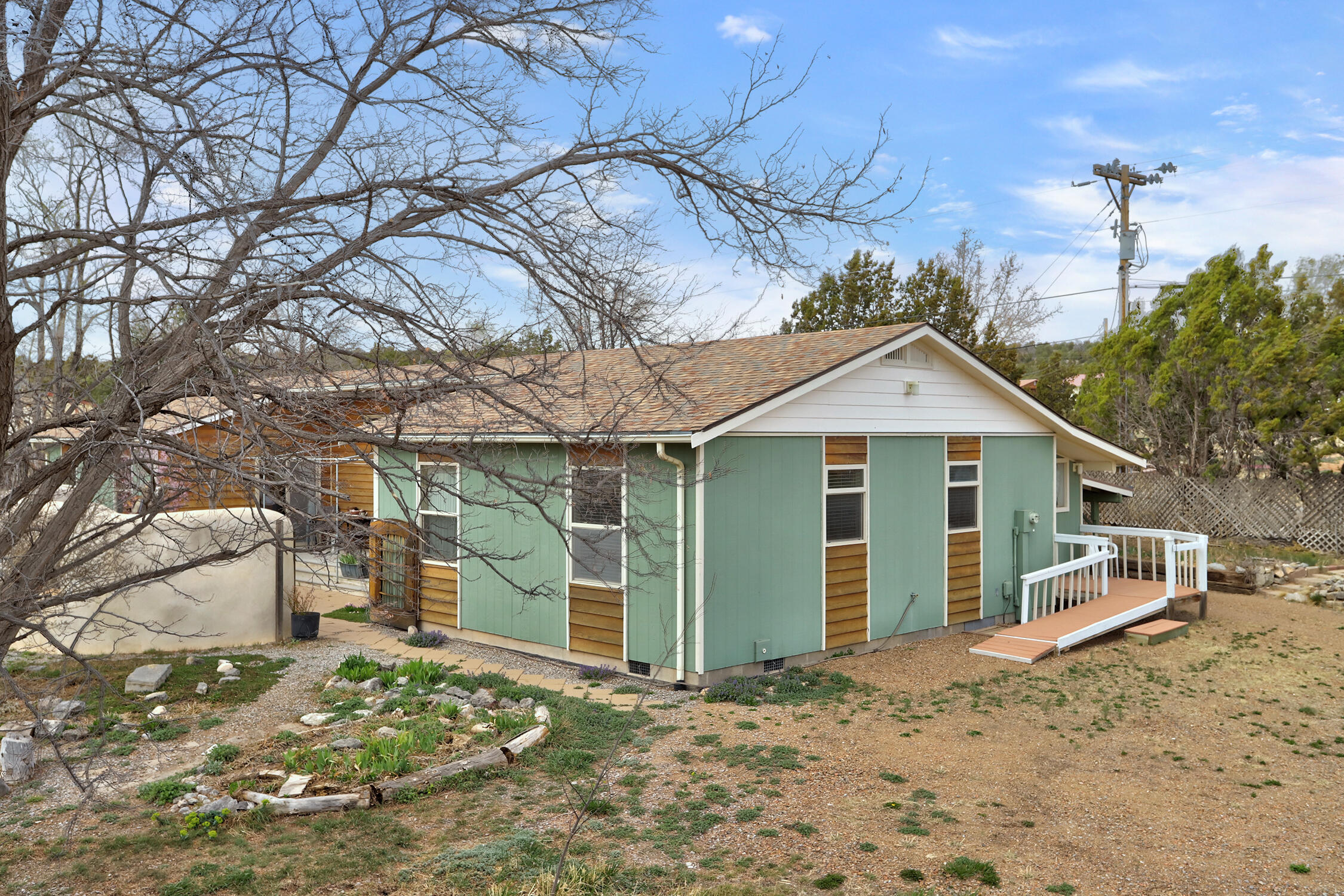 127 Skyline Drive, Edgewood, New Mexico image 1