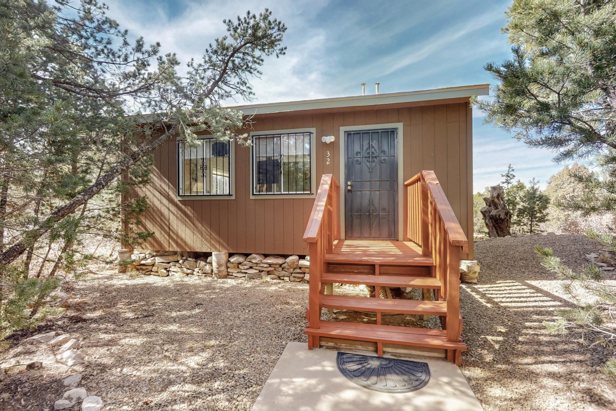 32 Vista Del Sol, Tijeras, New Mexico image 2