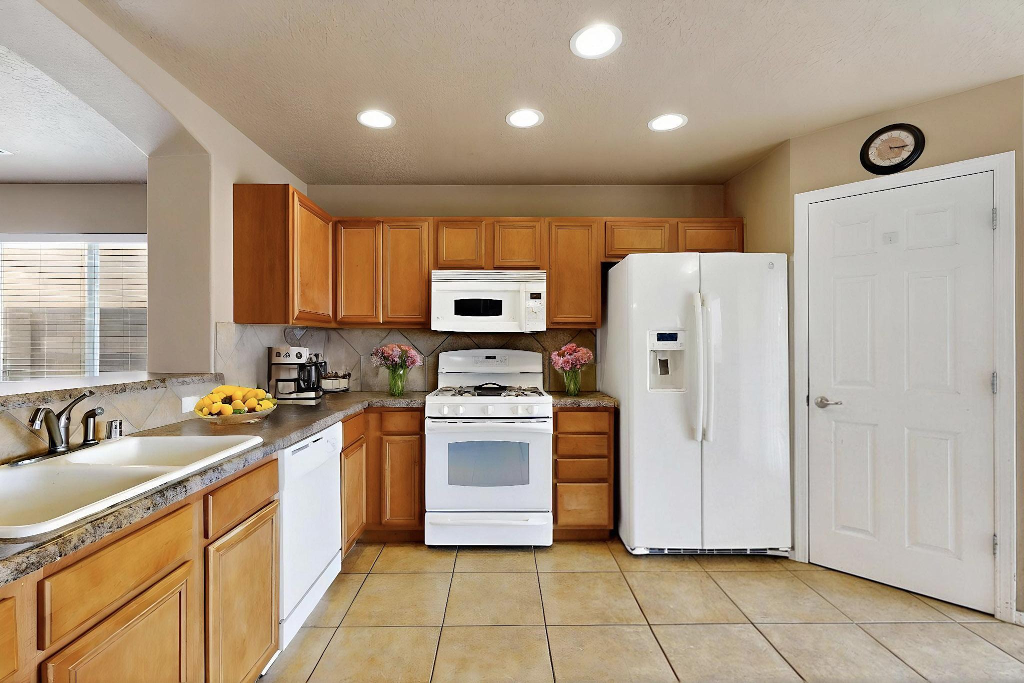 1161 Capitan Street, Los Lunas, New Mexico image 14