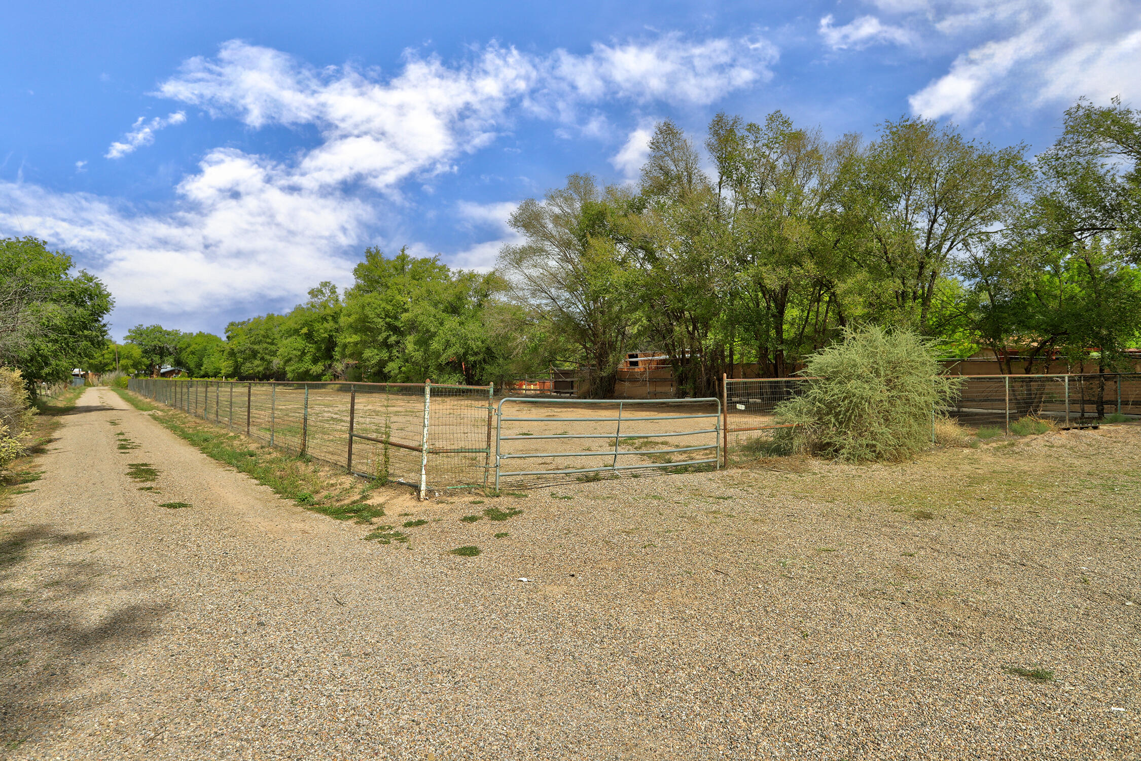 3819-3821 Corrales Road