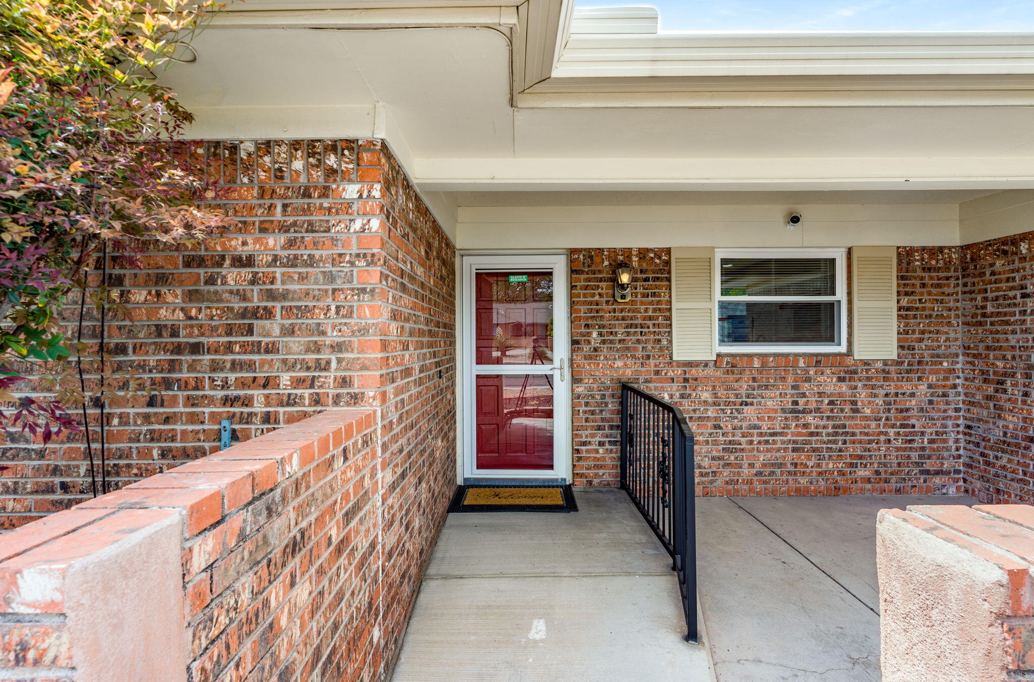 7635 Arroyo Del Oso Avenue NE