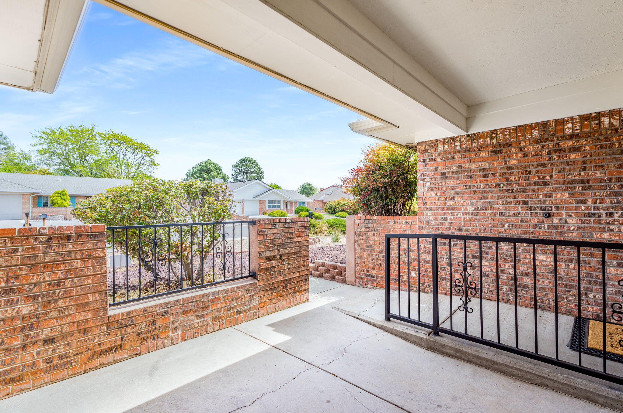 7635 Arroyo Del Oso Avenue NE