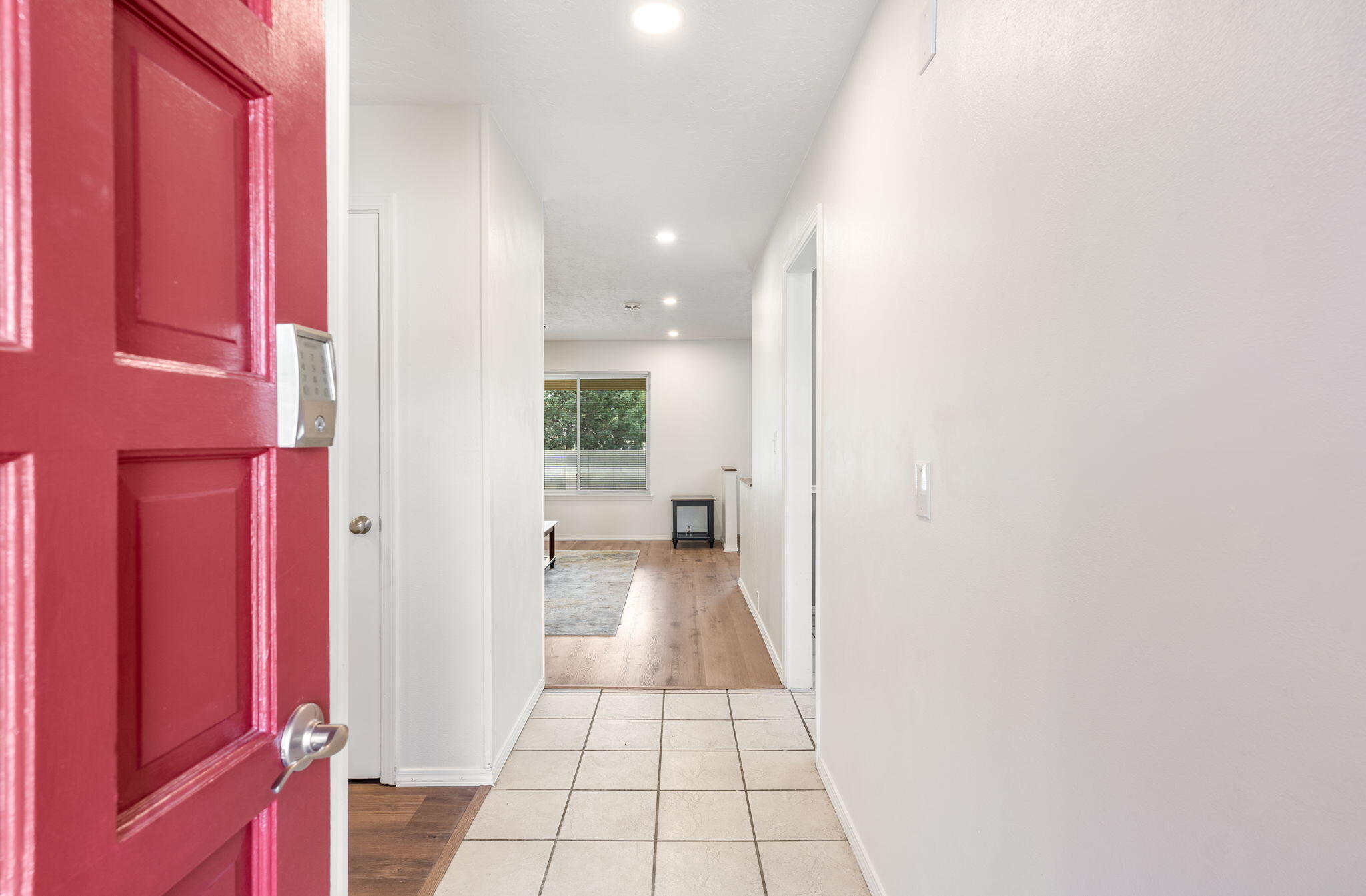 7635 Arroyo Del Oso Avenue NE