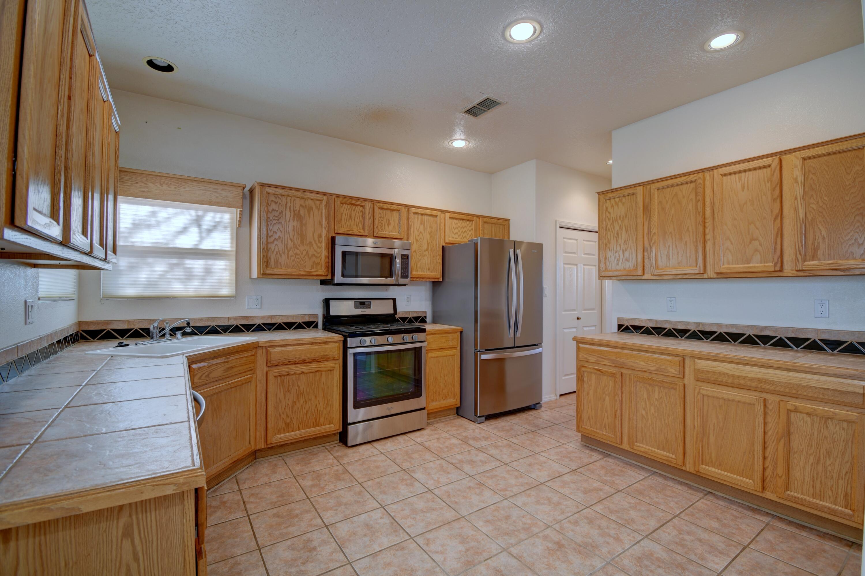 10900 Corto Court, Albuquerque, New Mexico image 8