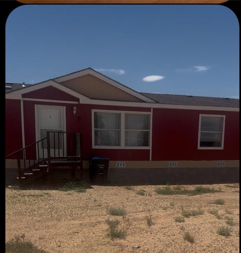 Mobile Home For Sale - 21 Valencia Drive<br/> Los Lunas, NM 87031