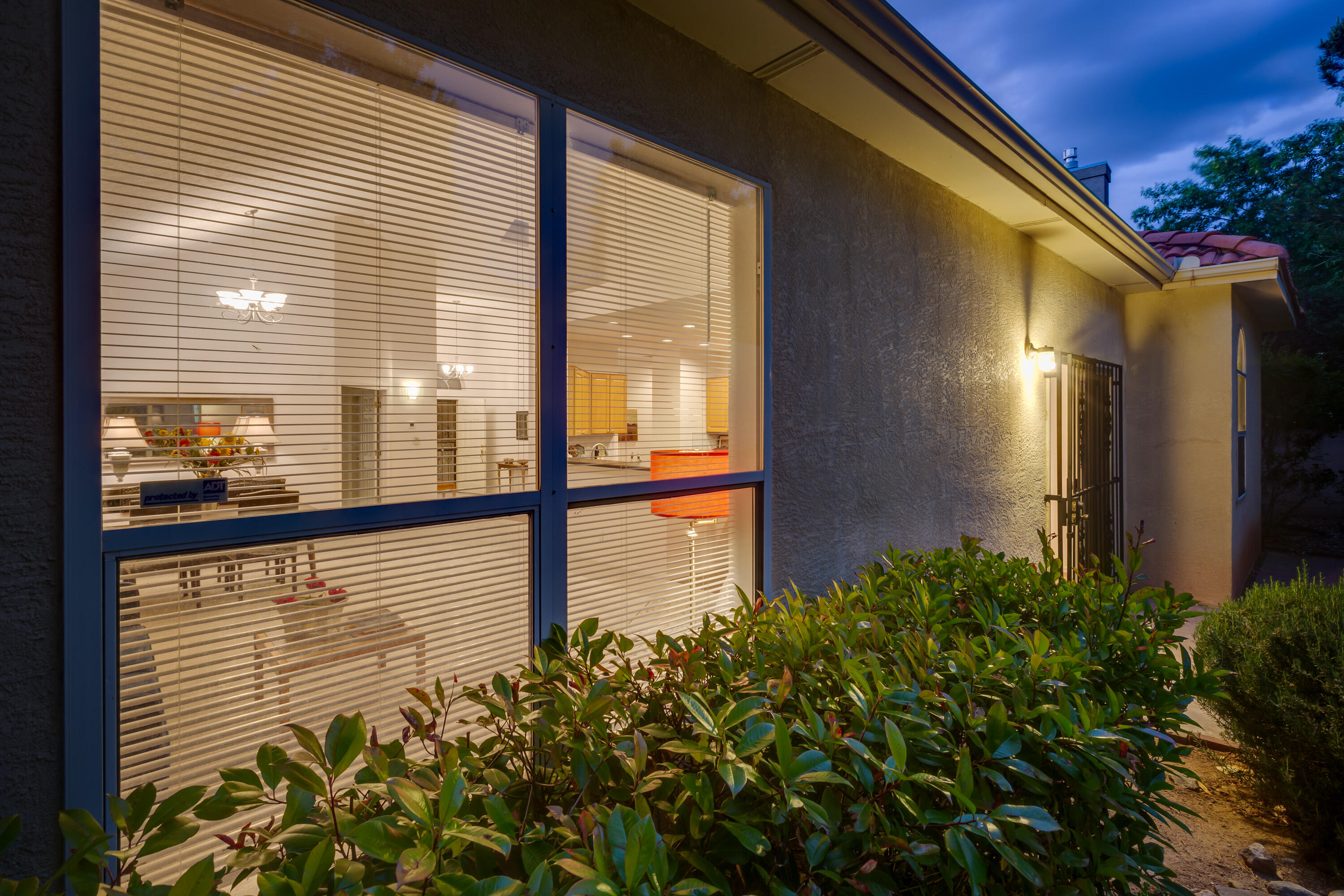 6320 Elk Horn Drive, Albuquerque, New Mexico image 8