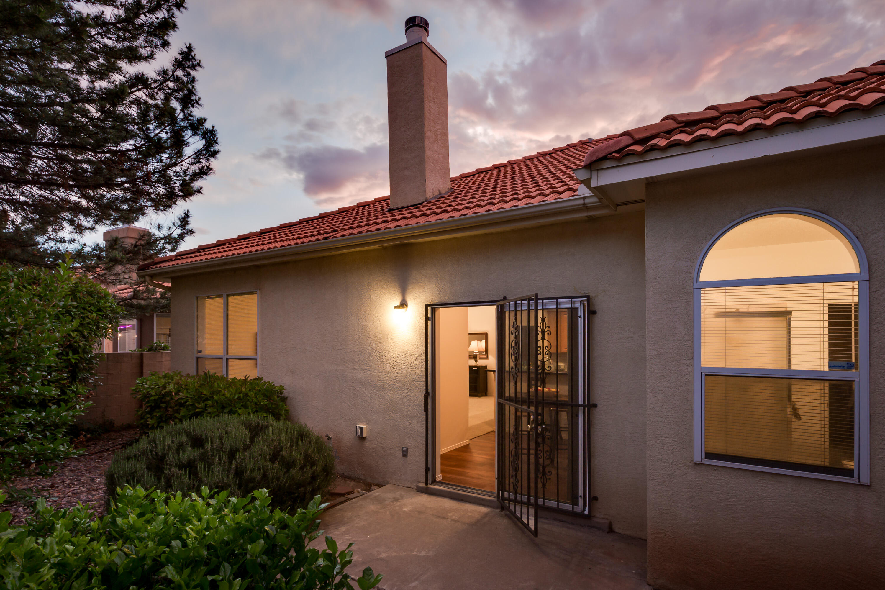 6320 Elk Horn Drive, Albuquerque, New Mexico image 7