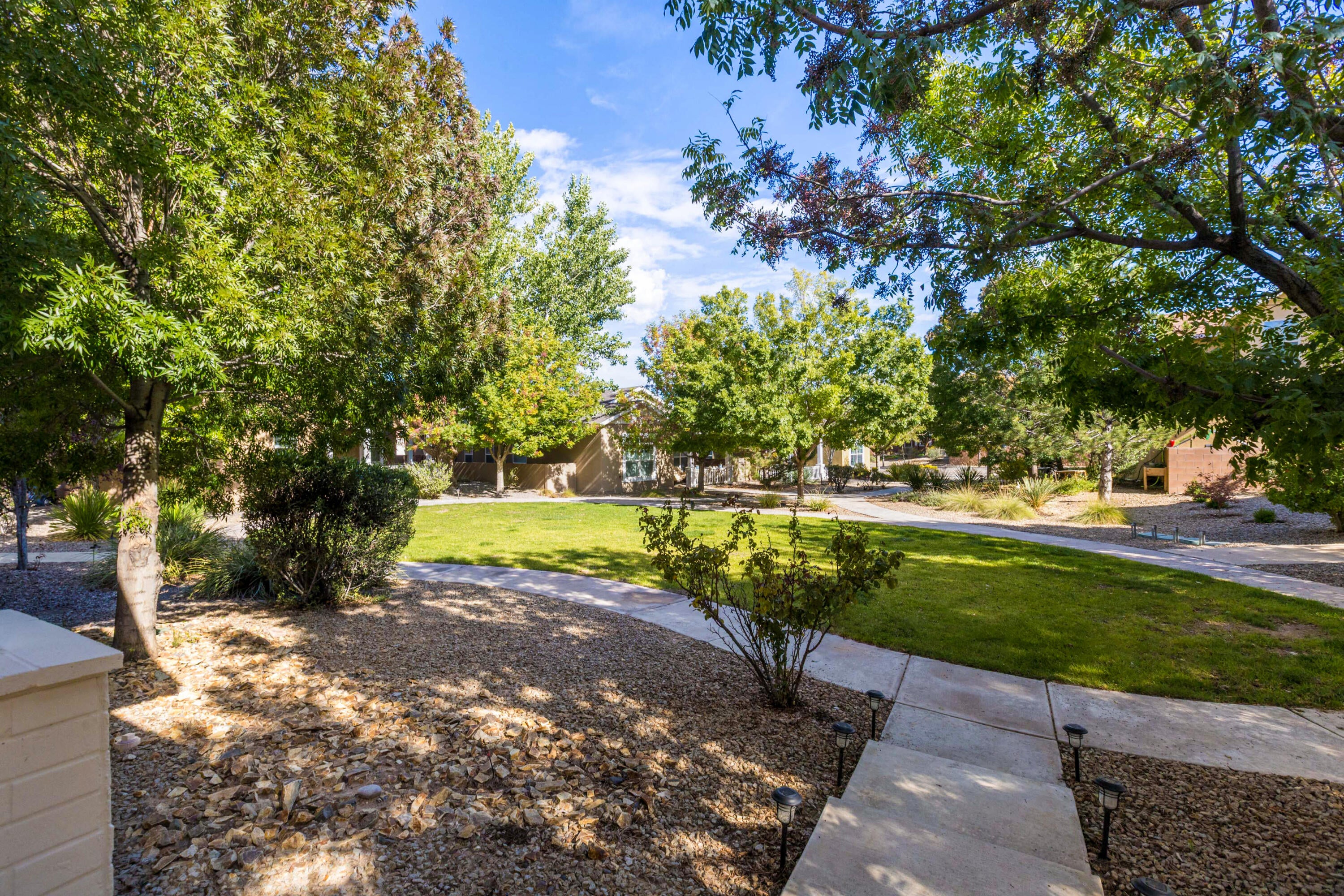 5735 Strand Loop SE