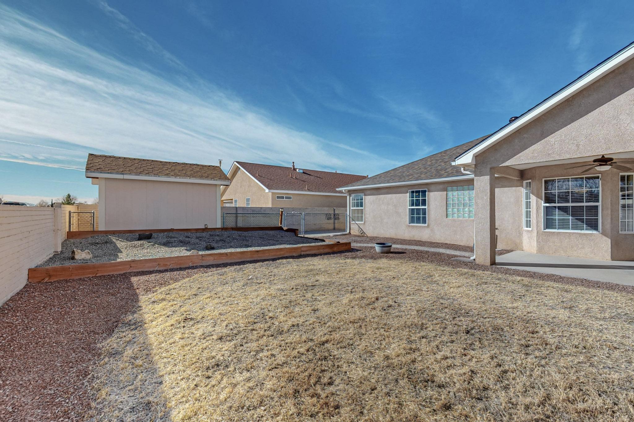 1316 Vista Centro Drive, Los Lunas, New Mexico image 33