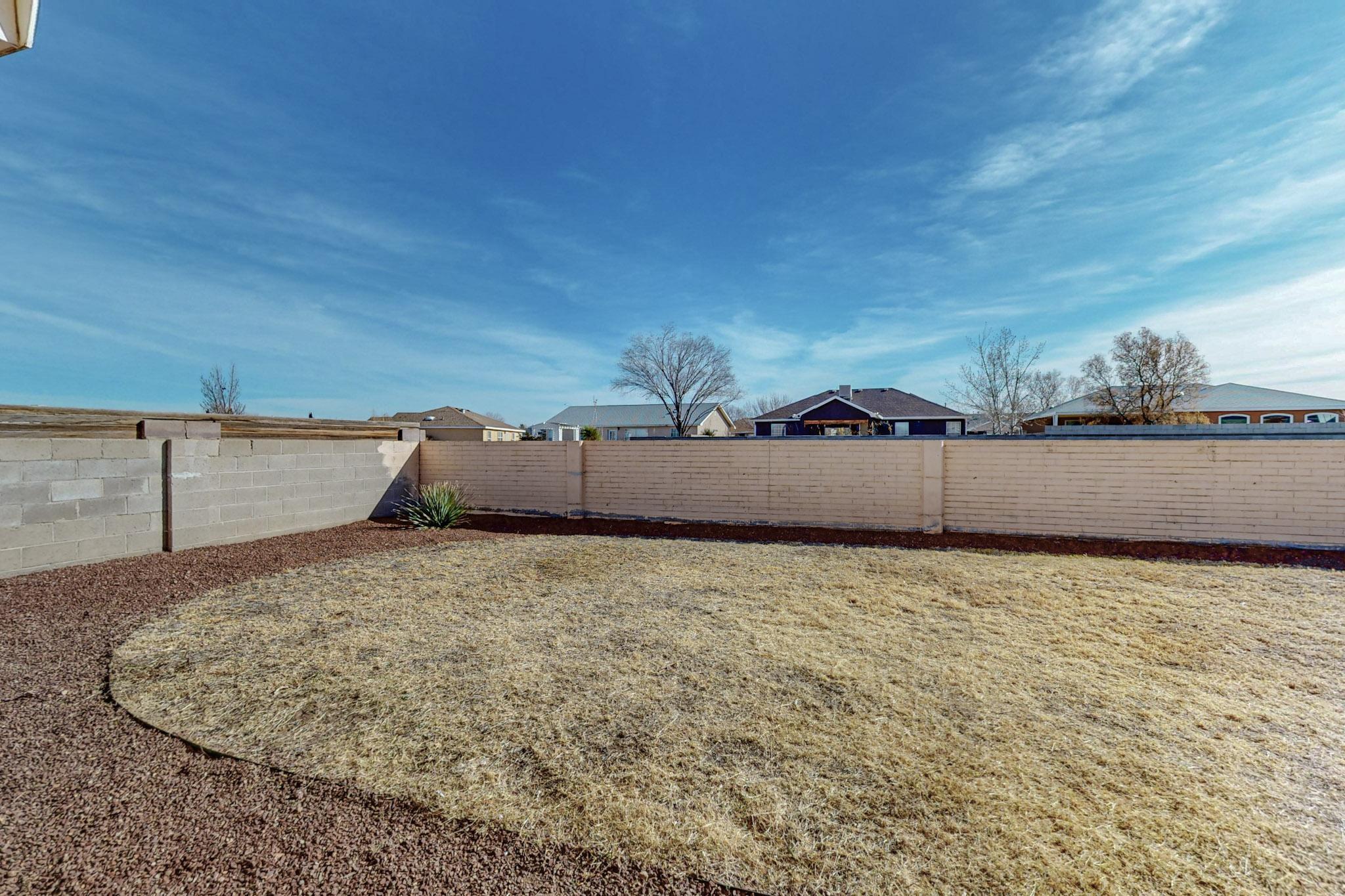 1316 Vista Centro Drive, Los Lunas, New Mexico image 37