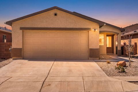 Homes For Sale - 480 Chafey Drive<br/> Valencia County, Los Lunas, NM 87031