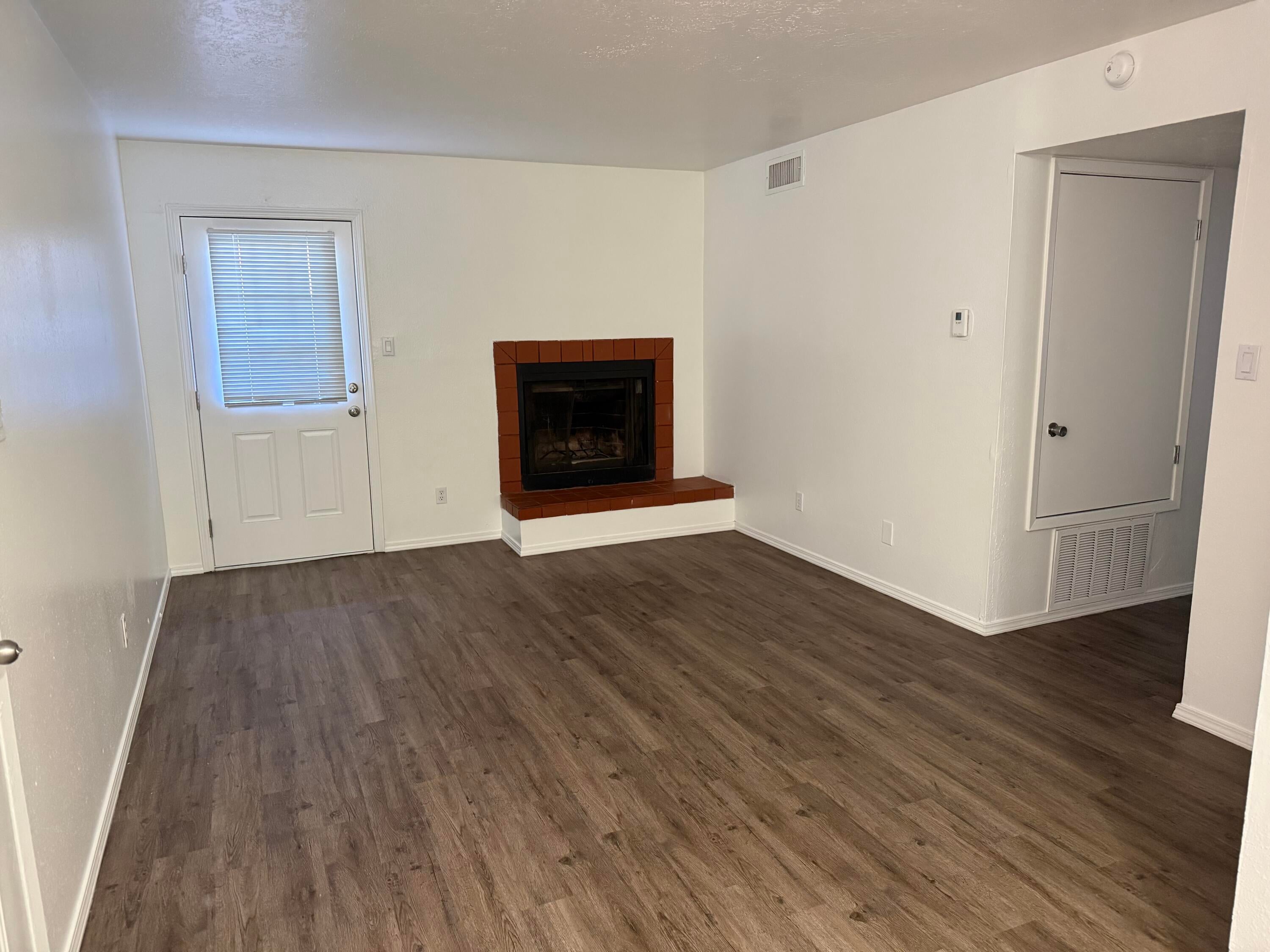 1237 Menaul Boulevard NW