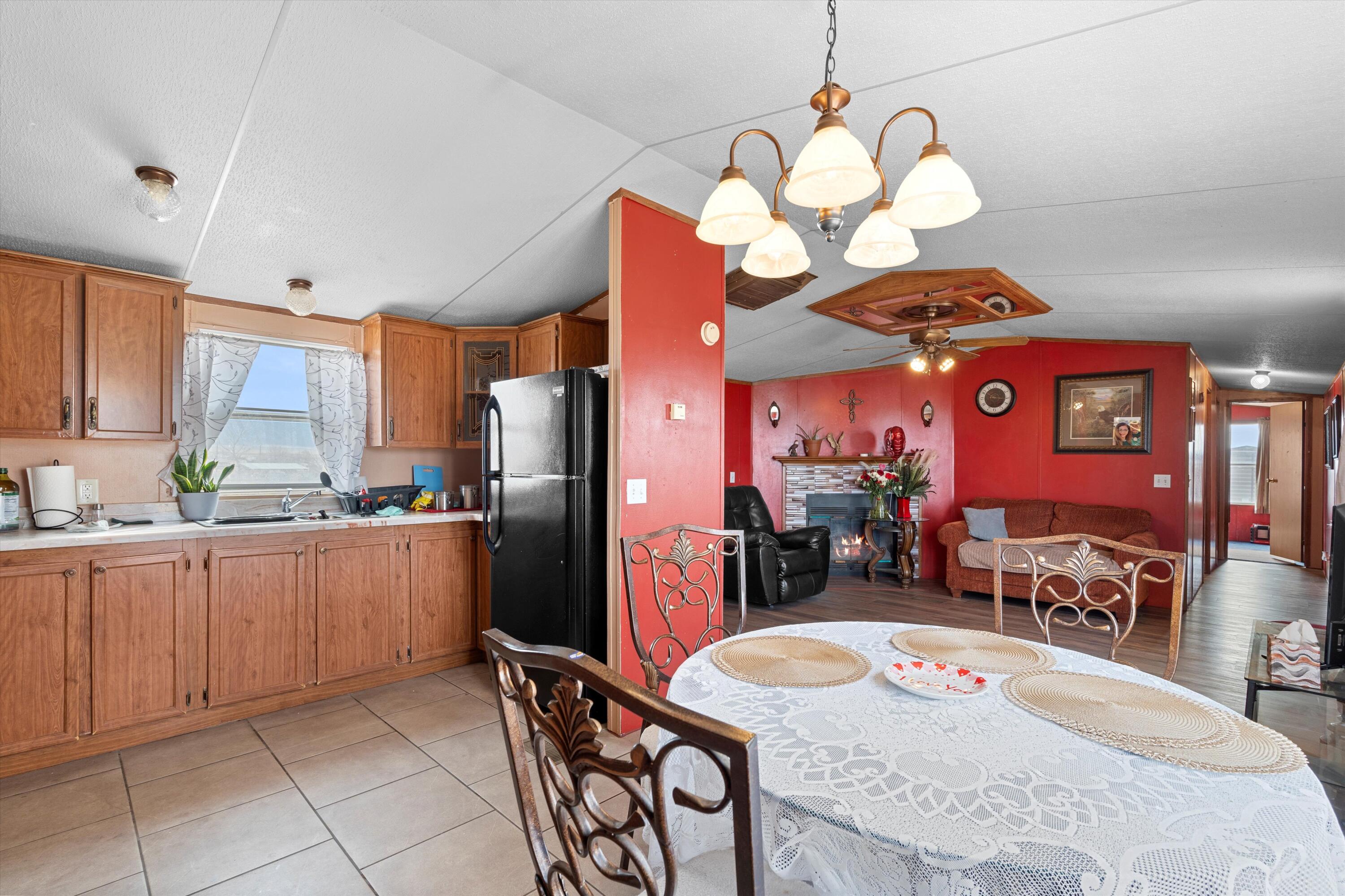 16 Dairy Road, Los Lunas, New Mexico image 5