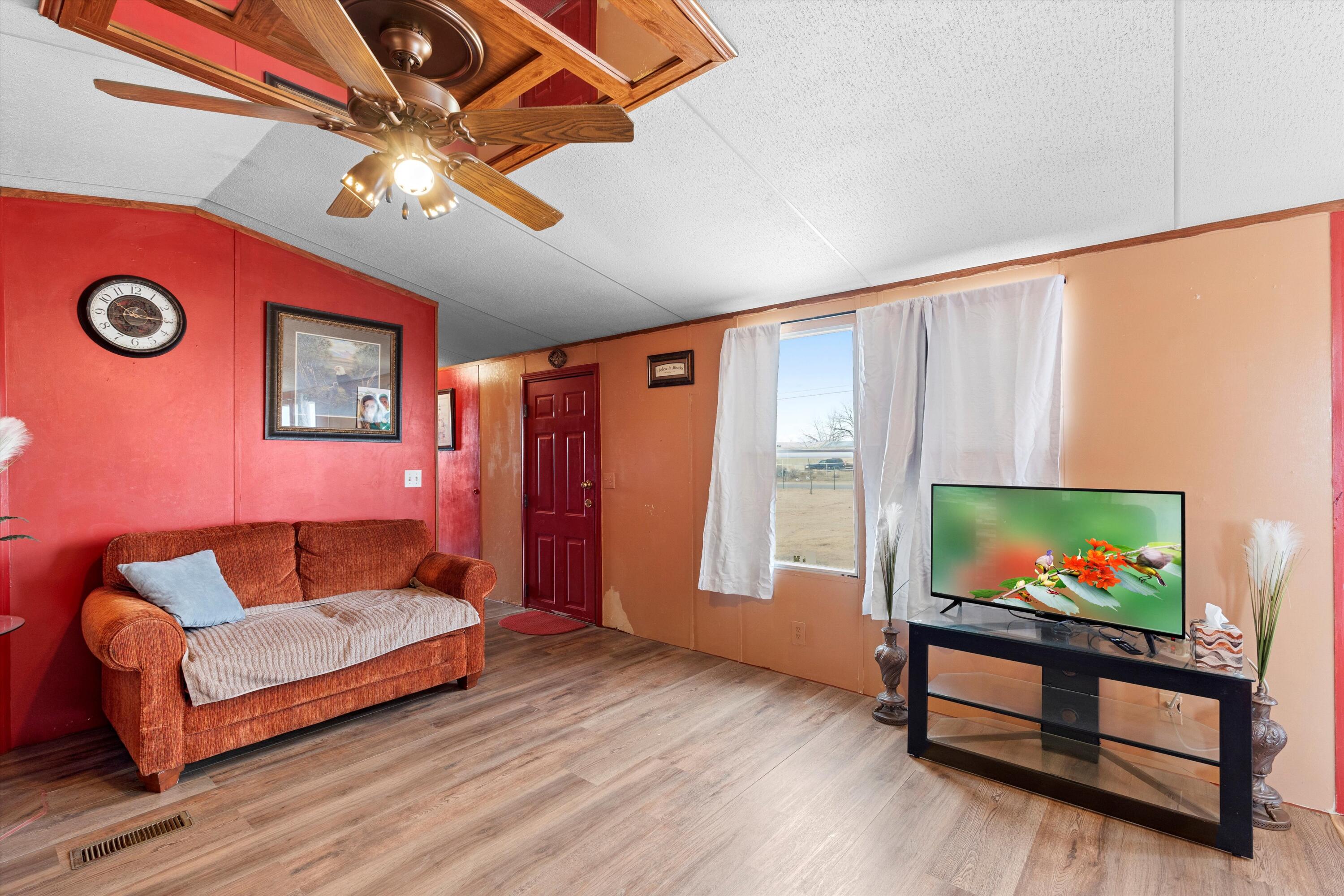 16 Dairy Road, Los Lunas, New Mexico image 3