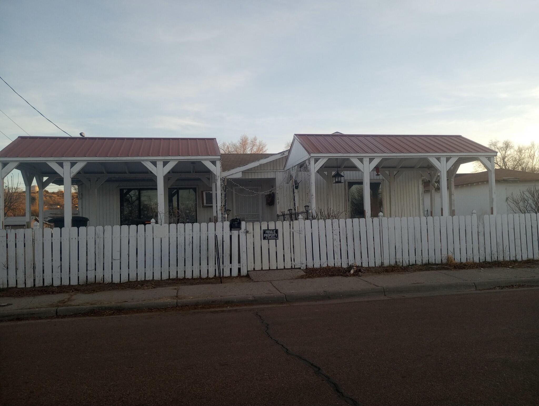 709 E Mesa Avenue, Gallup, New Mexico image 1