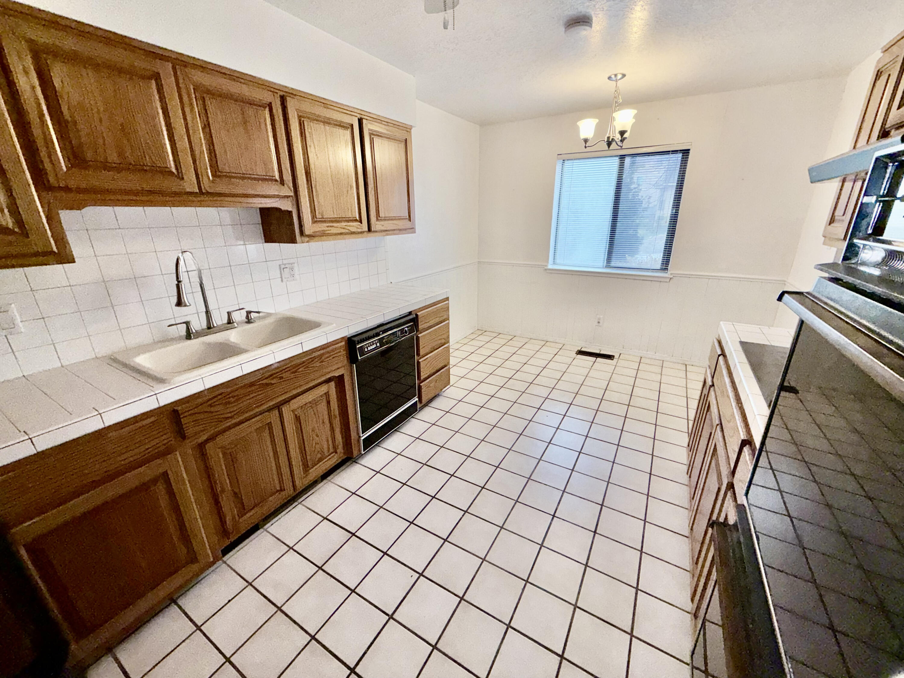 14319 Marquette Drive NE