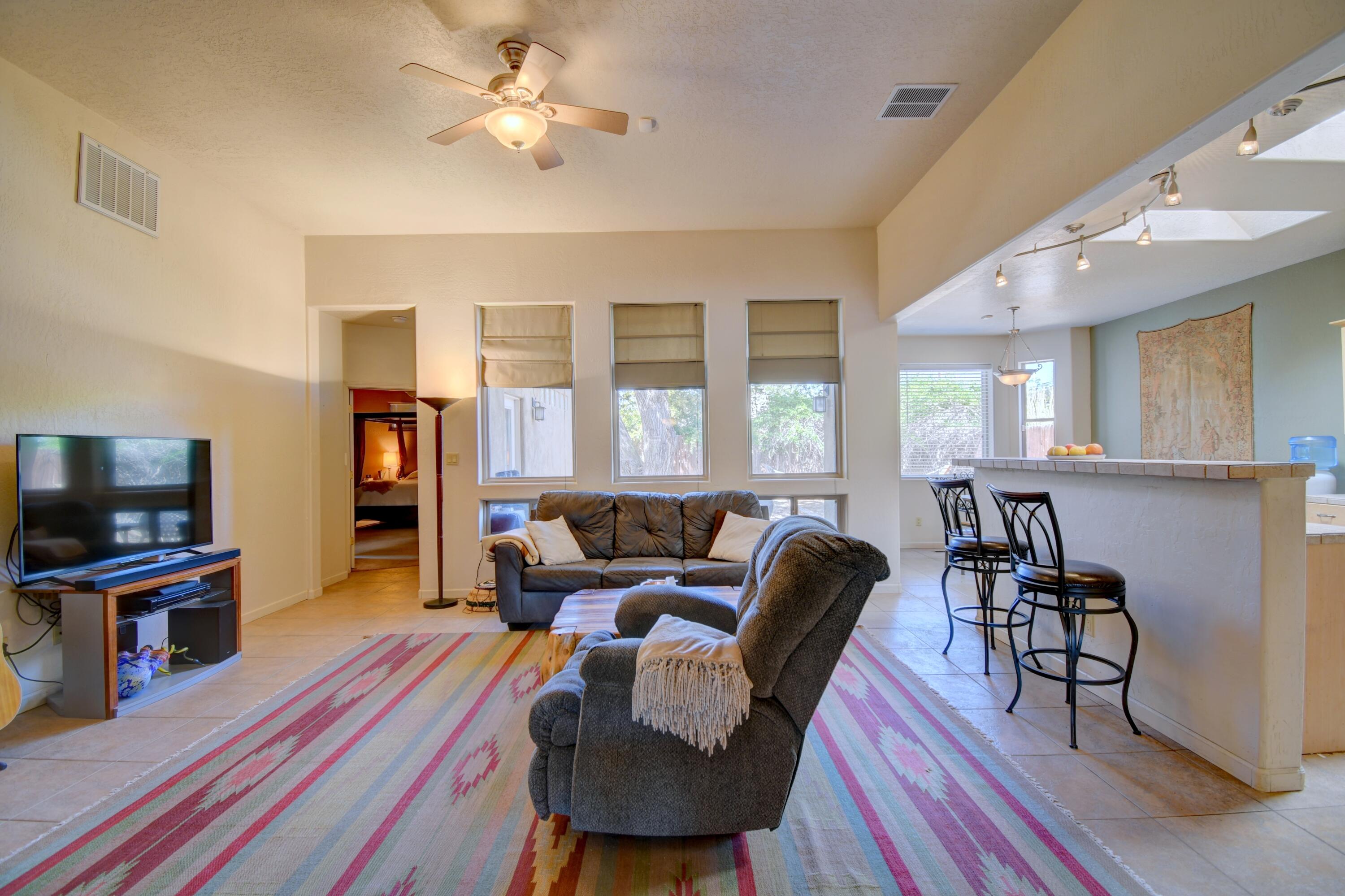 505 Valverde Drive, Albuquerque, New Mexico image 6