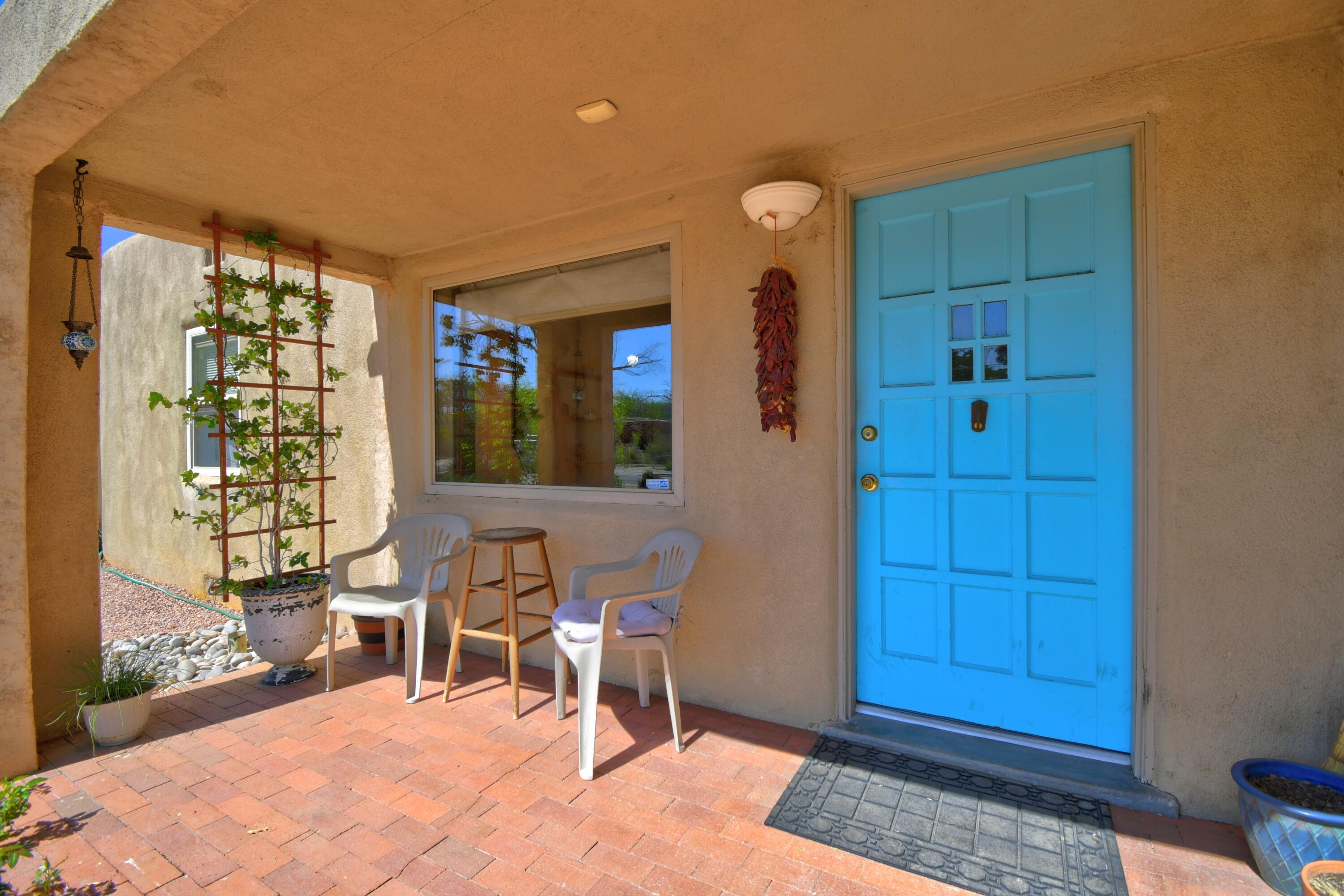 505 Valverde Drive, Albuquerque, New Mexico image 2