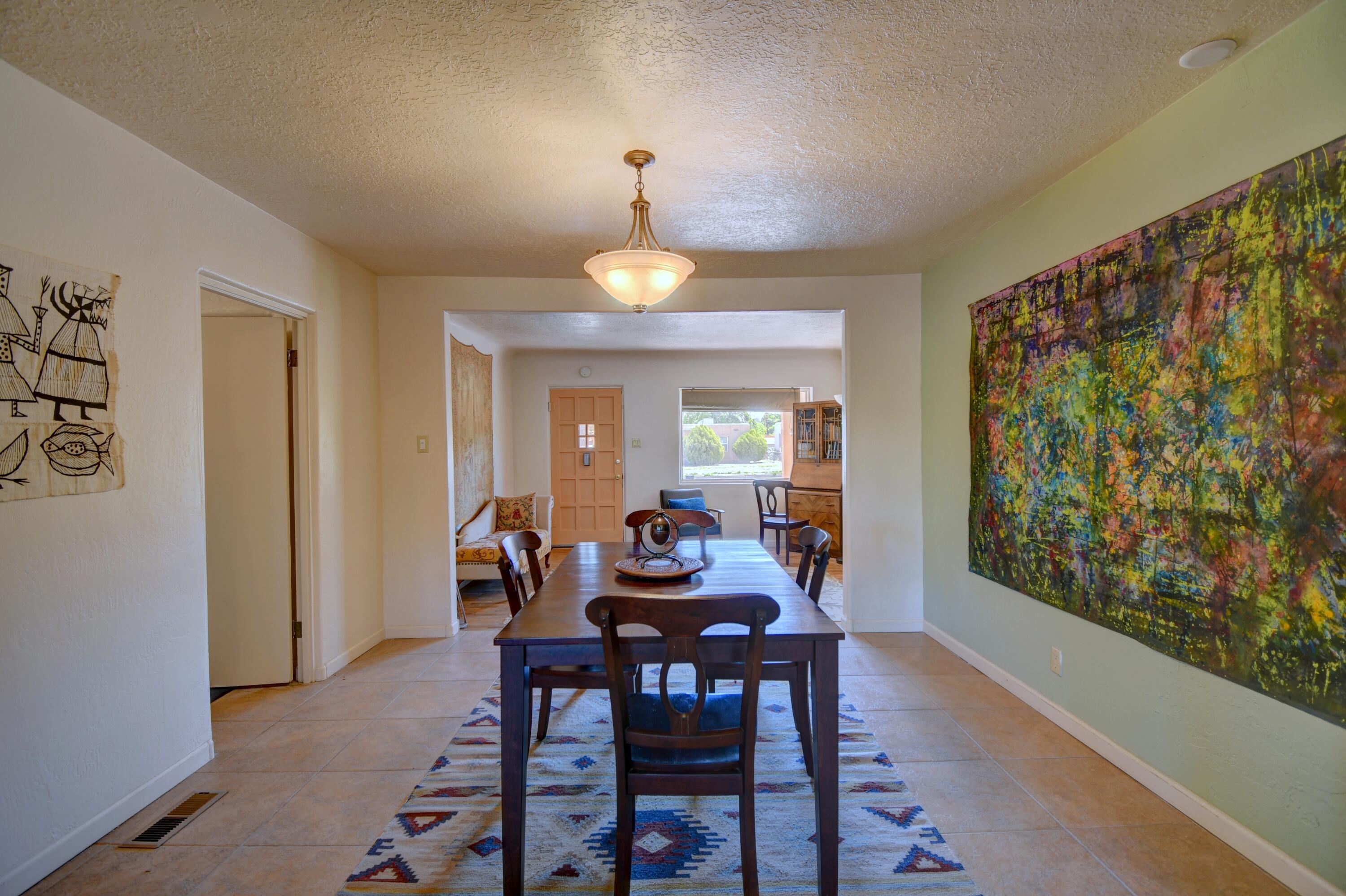 505 Valverde Drive, Albuquerque, New Mexico image 4