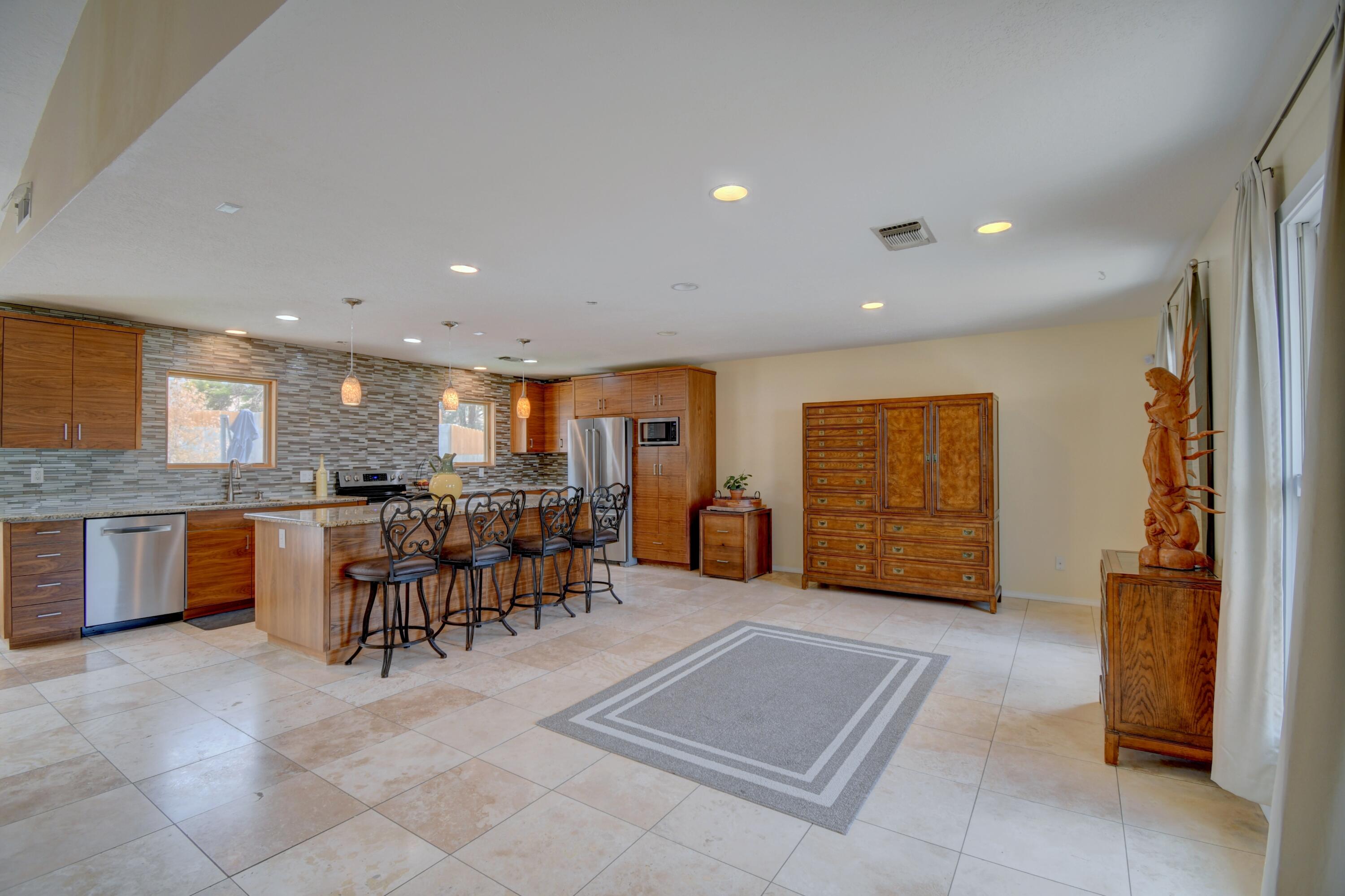 7008 Red Sky Court, Albuquerque, New Mexico image 5