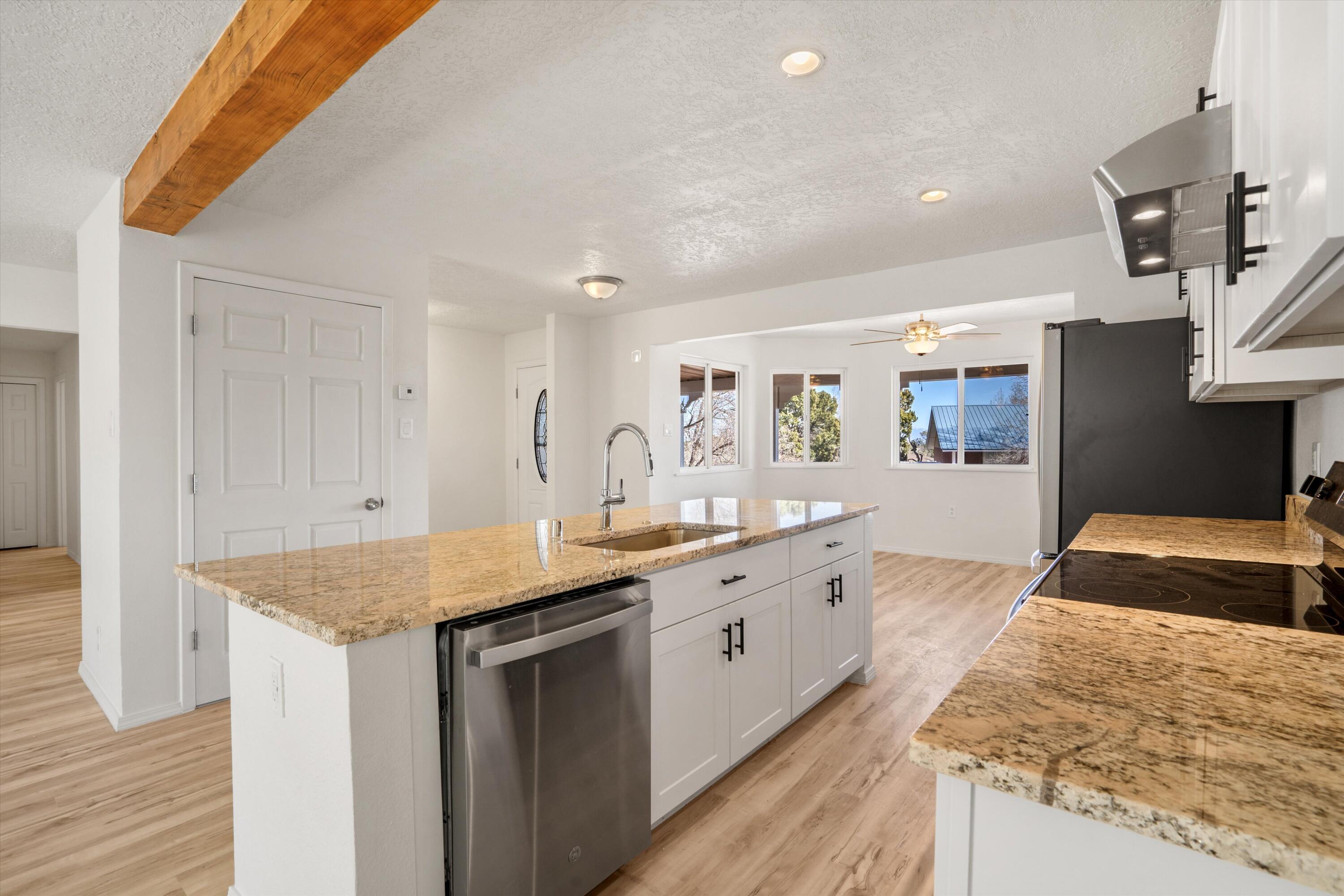 954 Capulin Road, Los Alamos, New Mexico image 11