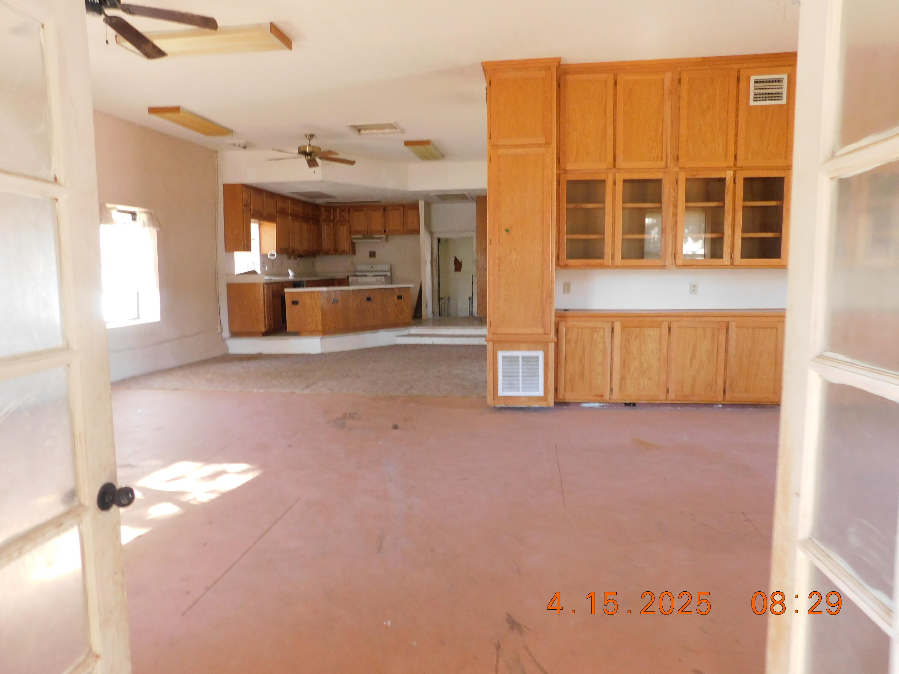208 S White Oaks Avenue, Capitan, New Mexico image 2