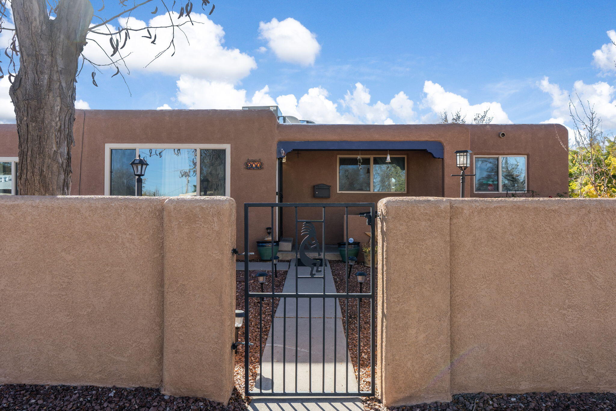 900 Georgia Street SE