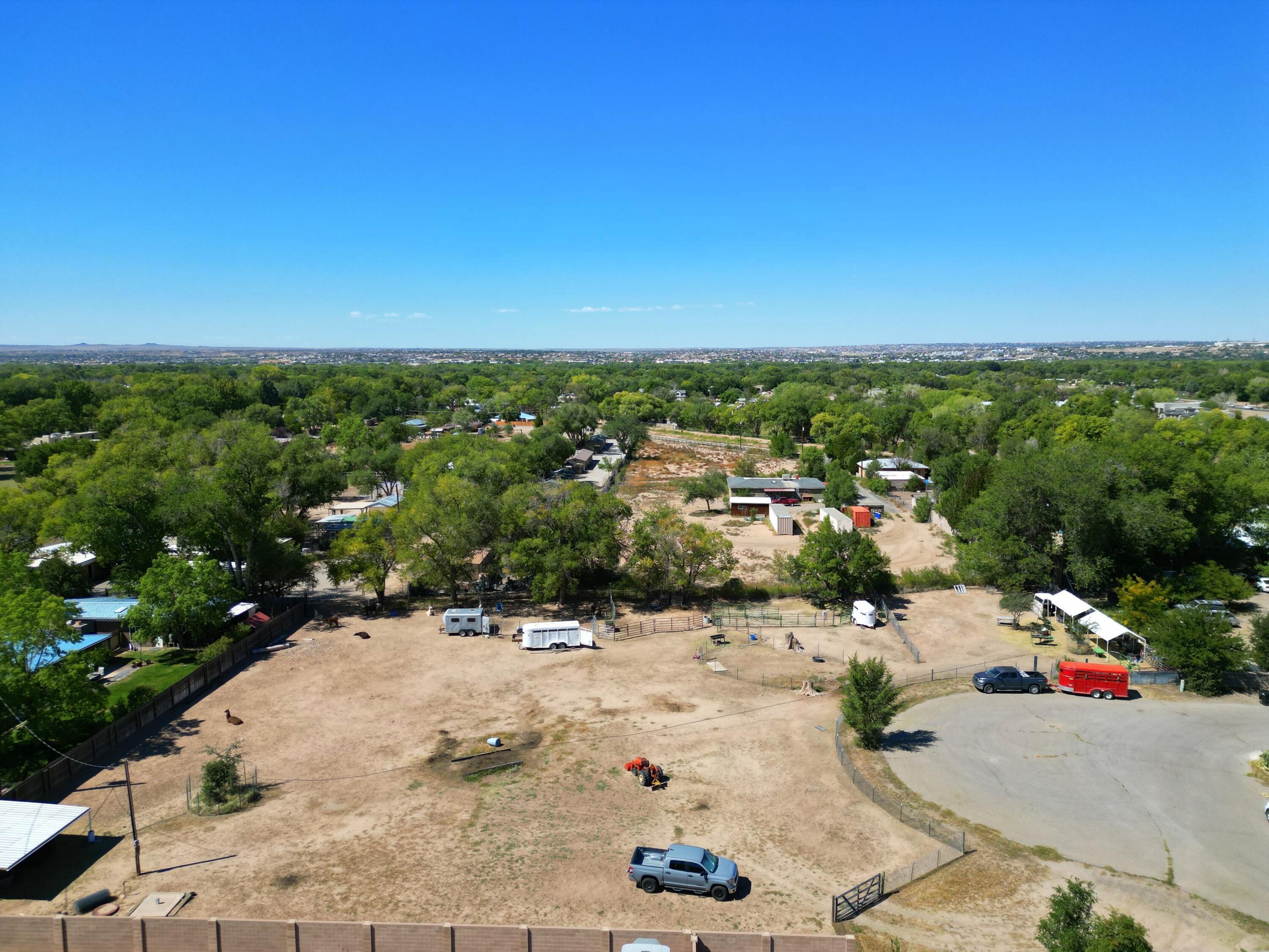 524 El Dorado Drive, Albuquerque, New Mexico image 4