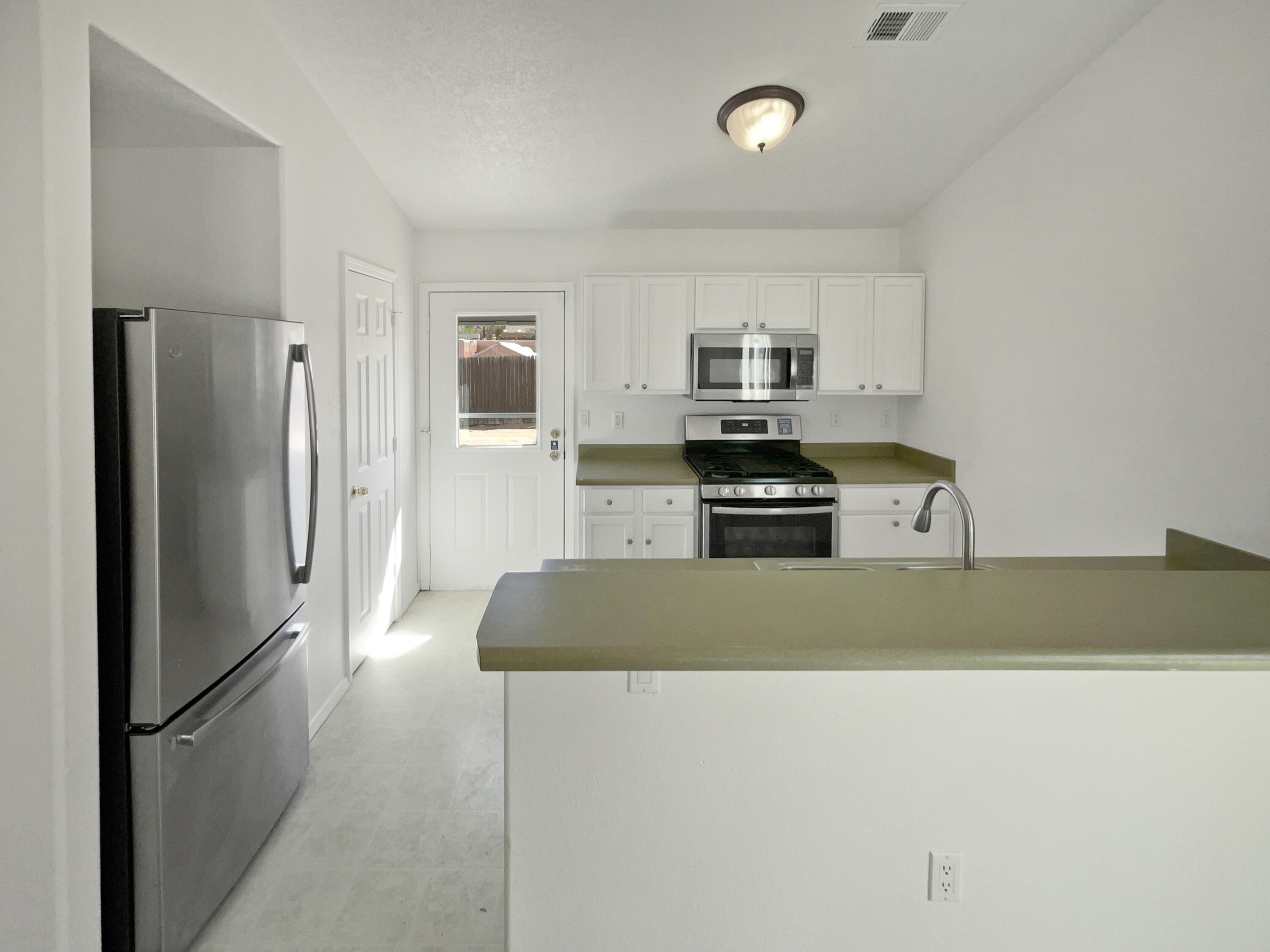 1355 Redondo Court, Los Lunas, New Mexico image 6