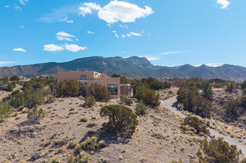 Homes For Sale - 20 Calle Chamisa<br/> Placitas, NM 87043